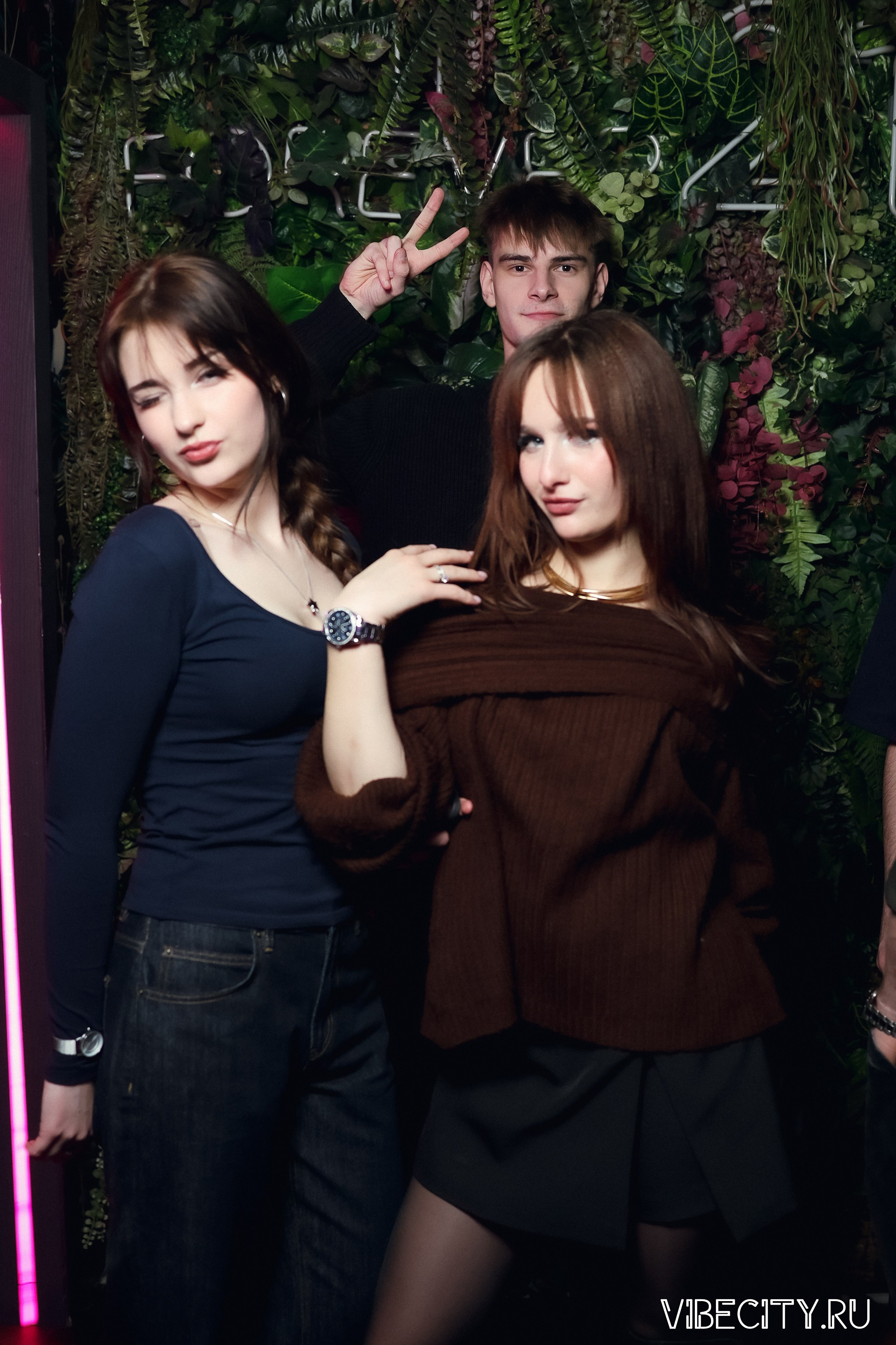 DOUBLE U. VIBECITY.RU Вайб Сити Ру Фоторепортажи Фотоотчеты Калининград