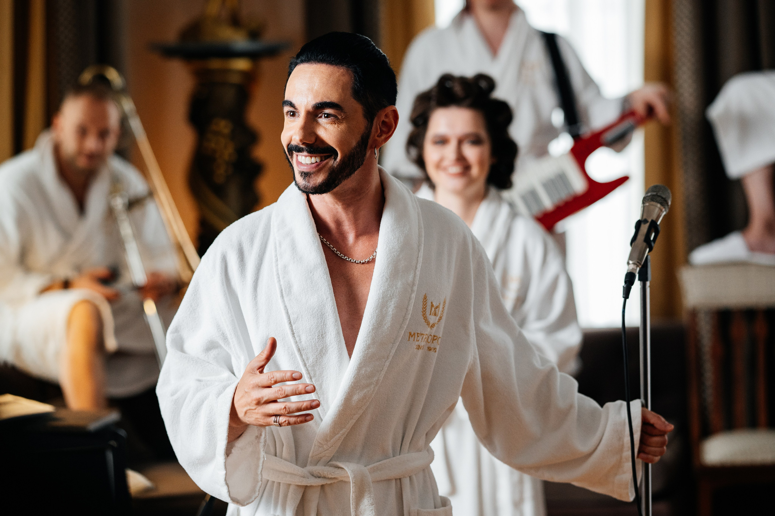 Тимур Родригез — Брюс Всемогущий. Wedding photographer in Moscow and around the world Andrey Medvednikov