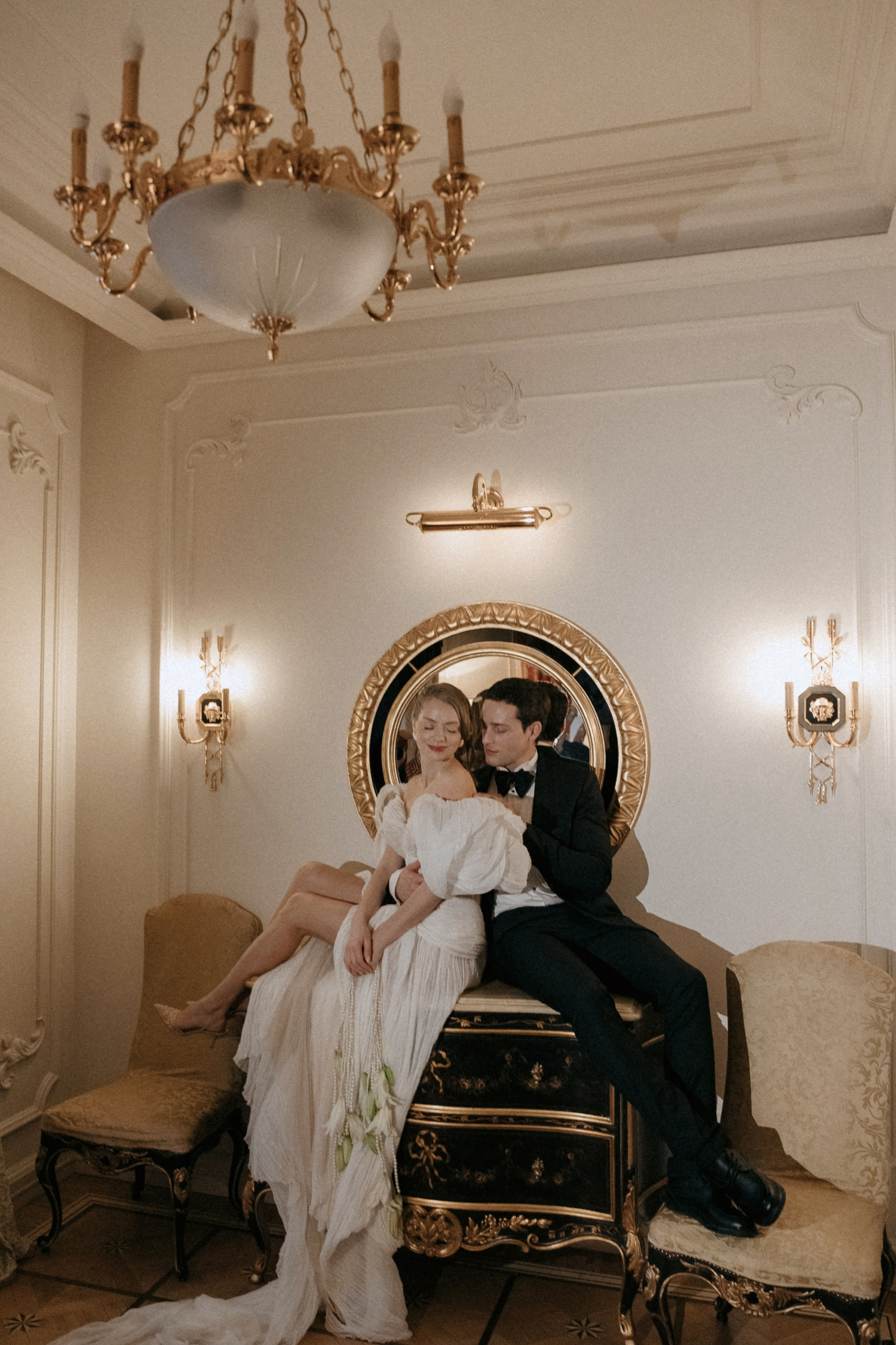 Свадебная фотосъемка в отеле Савой. Свадебный фотограф Москва