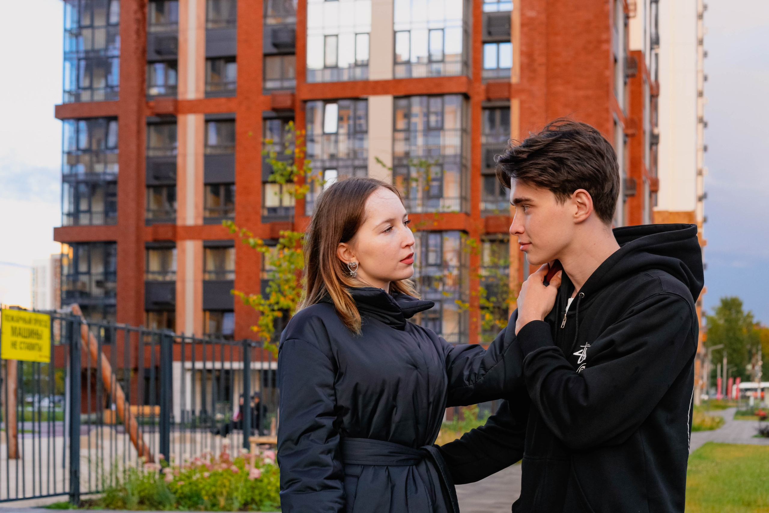 Максим и Алина. Фотограф Пермь. Фотосессия в фотостудии Перми и на свежем воздухе