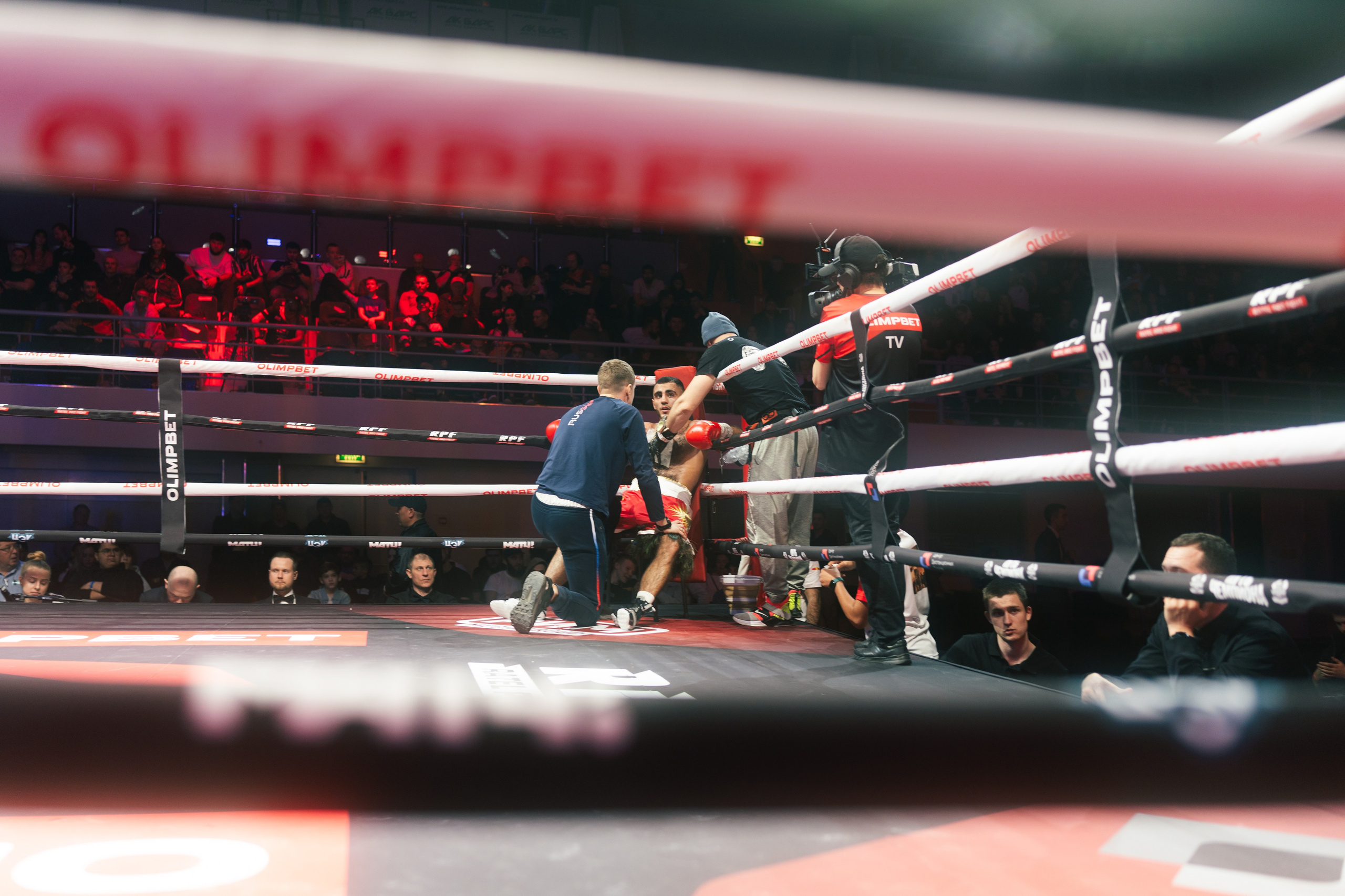 Бокс. Фотограф в СПБ Алмаз Камаев