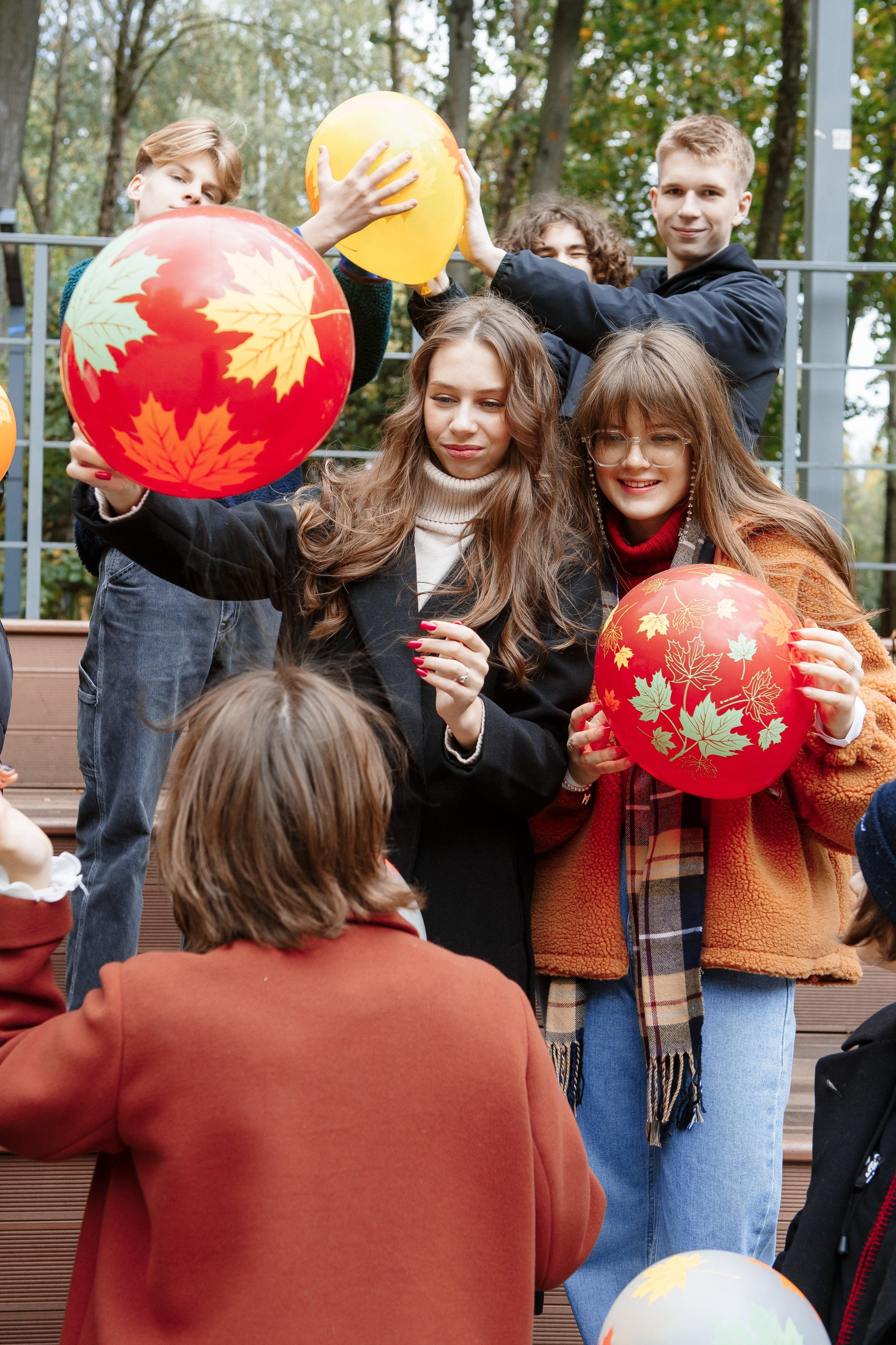 Осень Гимназия 12 11 А 2023. Свадебный и портретный Фотограф в Липецке Дмитрий Котюков