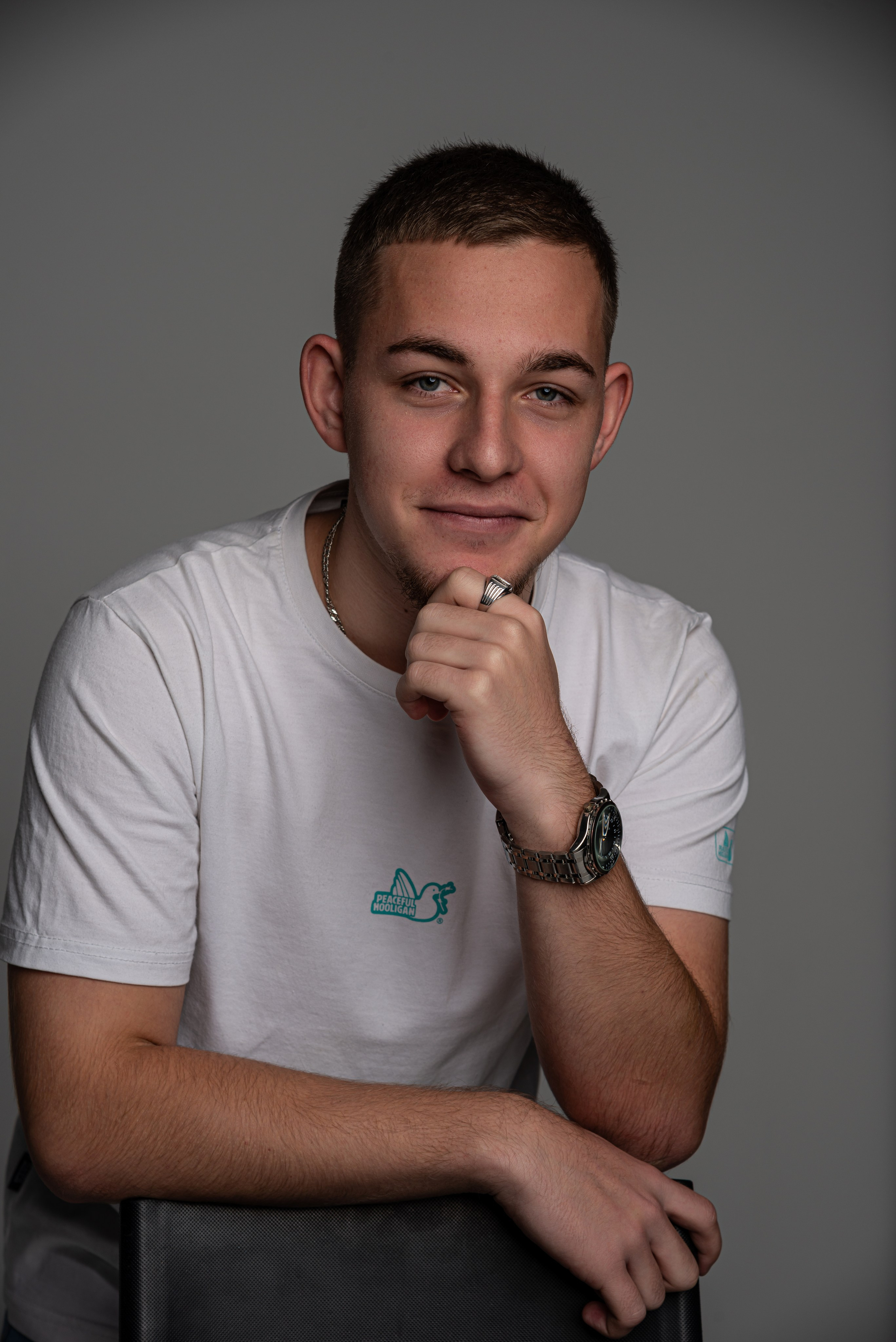 Мужской портрет. Фотография — это миг, который фиксирует вечность