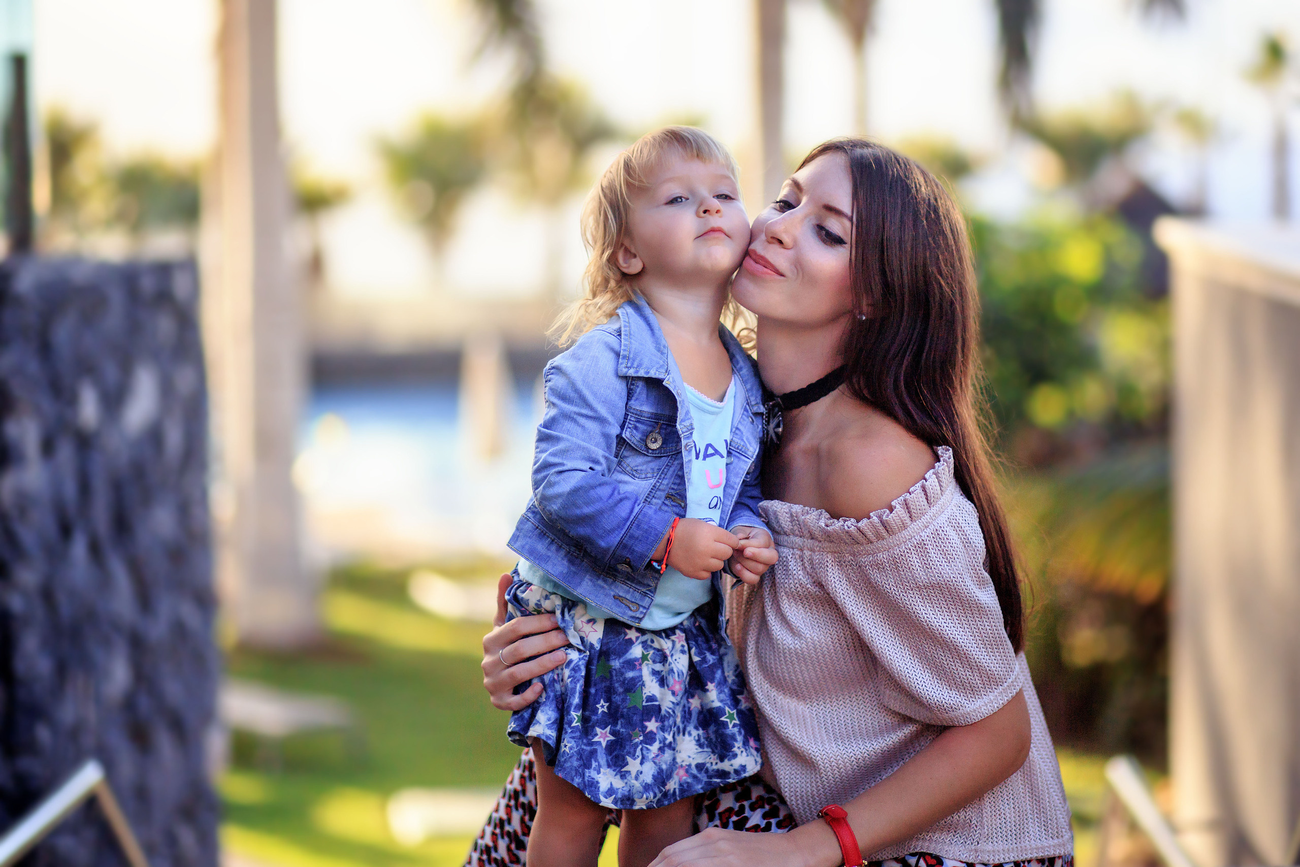 Пляжная семейная фотосессия для Евгении и Амелии. Свадебные видео