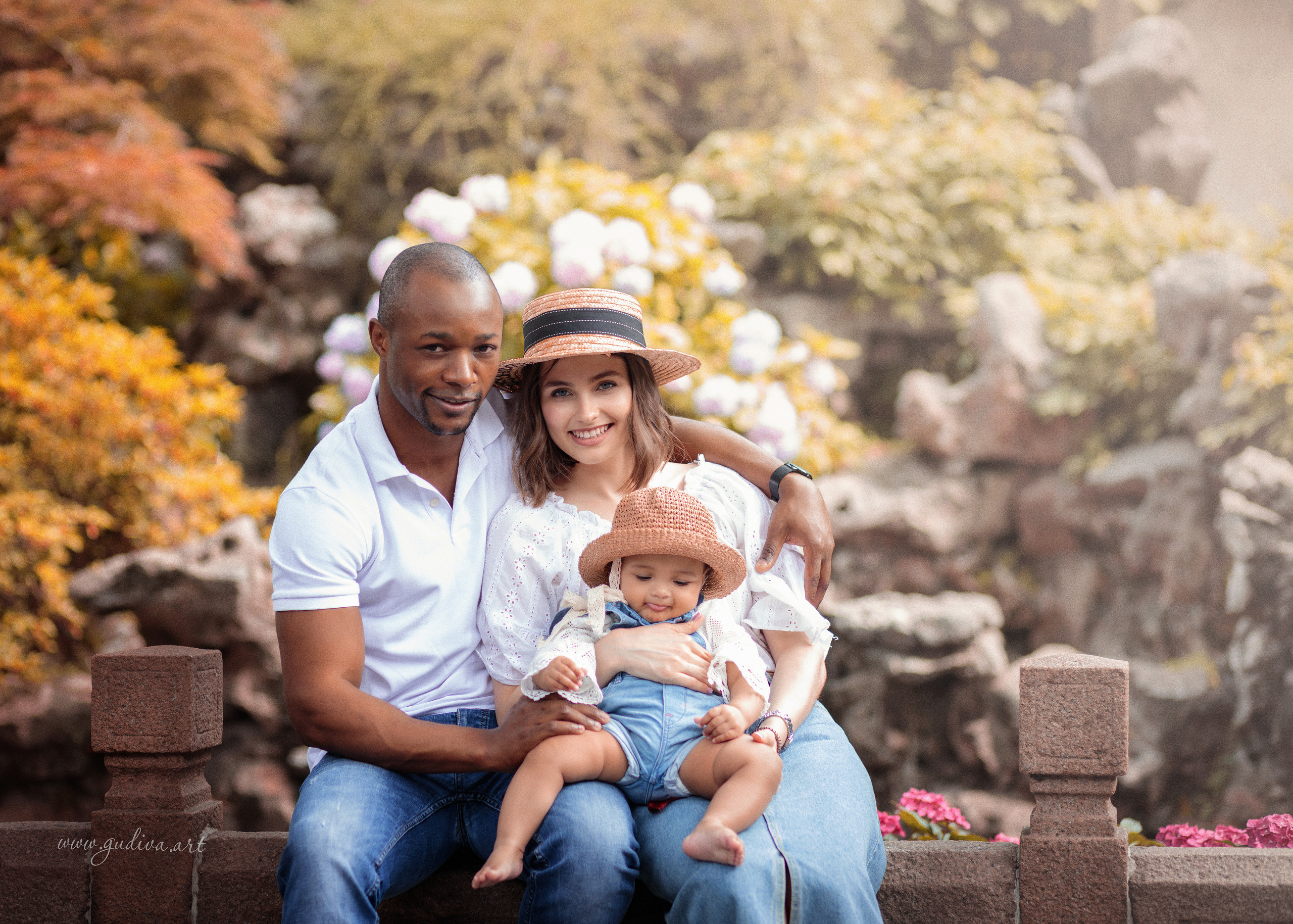 Семейная фотосессия в парке Yu Yuan. Свадебные видео