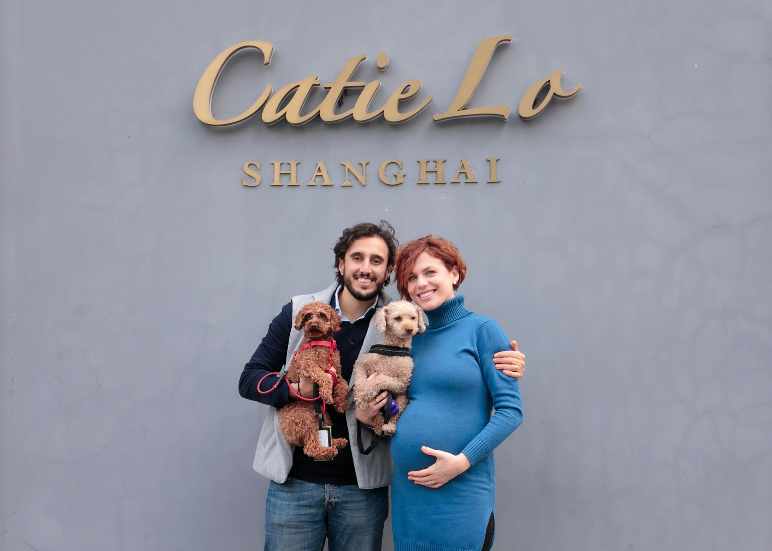 Беременность, прогулка в городе + дома. Свадебные видео