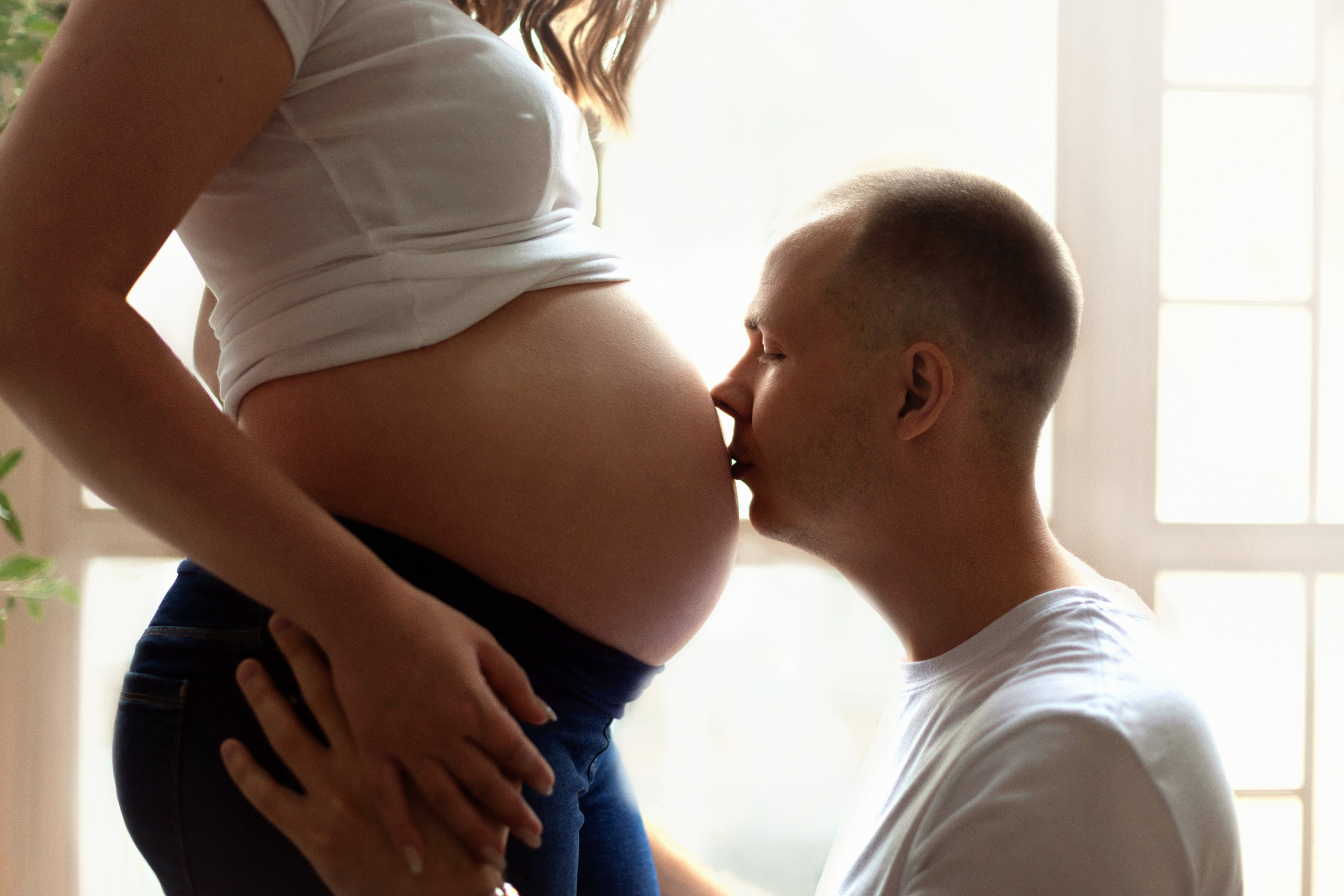 Студийная фотосессия беременности. Свадебные видео