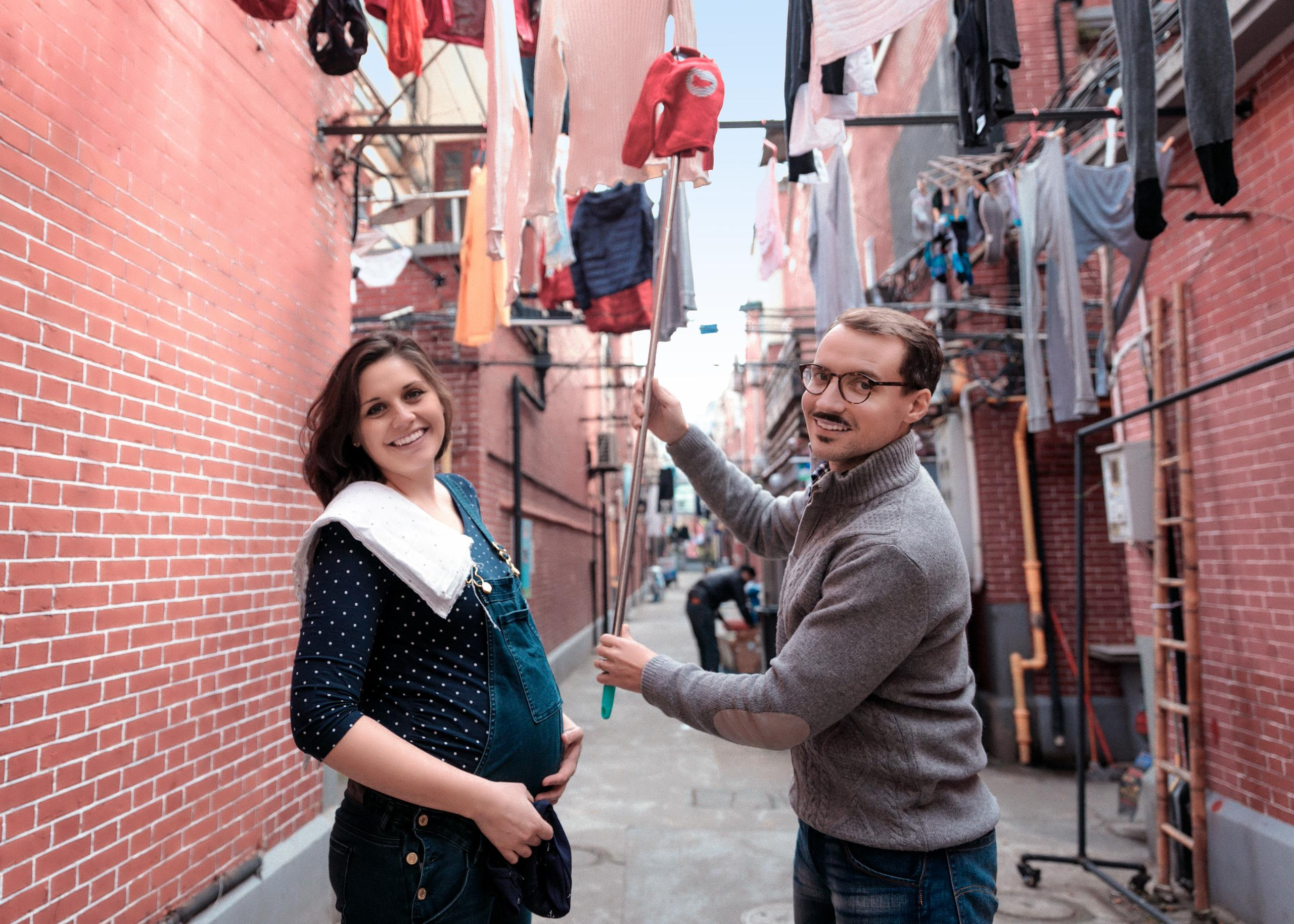 Веселая съемка беременности. Свадебные видео