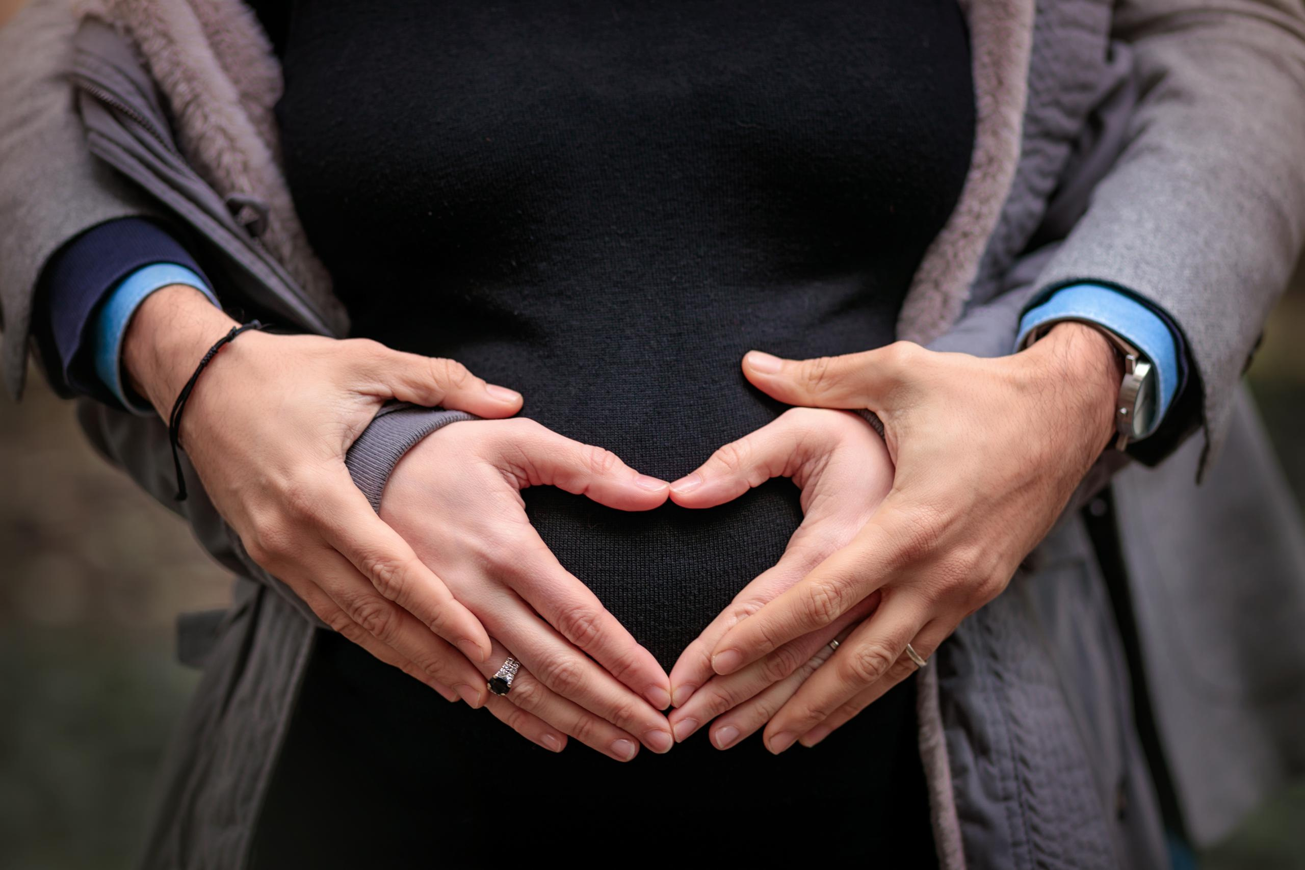 Беременность, прогулка в городе + дома. Свадебные видео