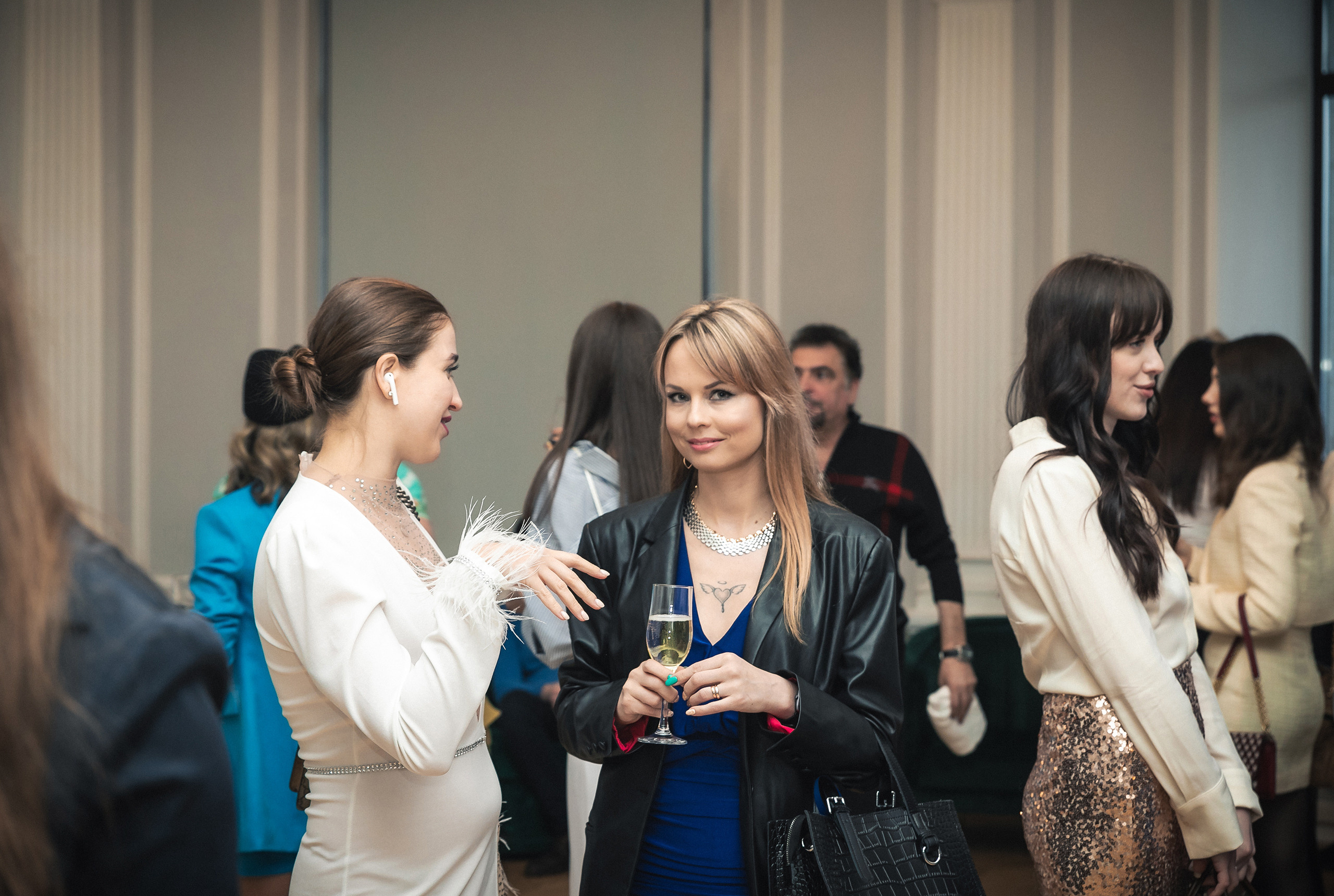 Светское мероприятие. Фотограф Сергей Шурмин