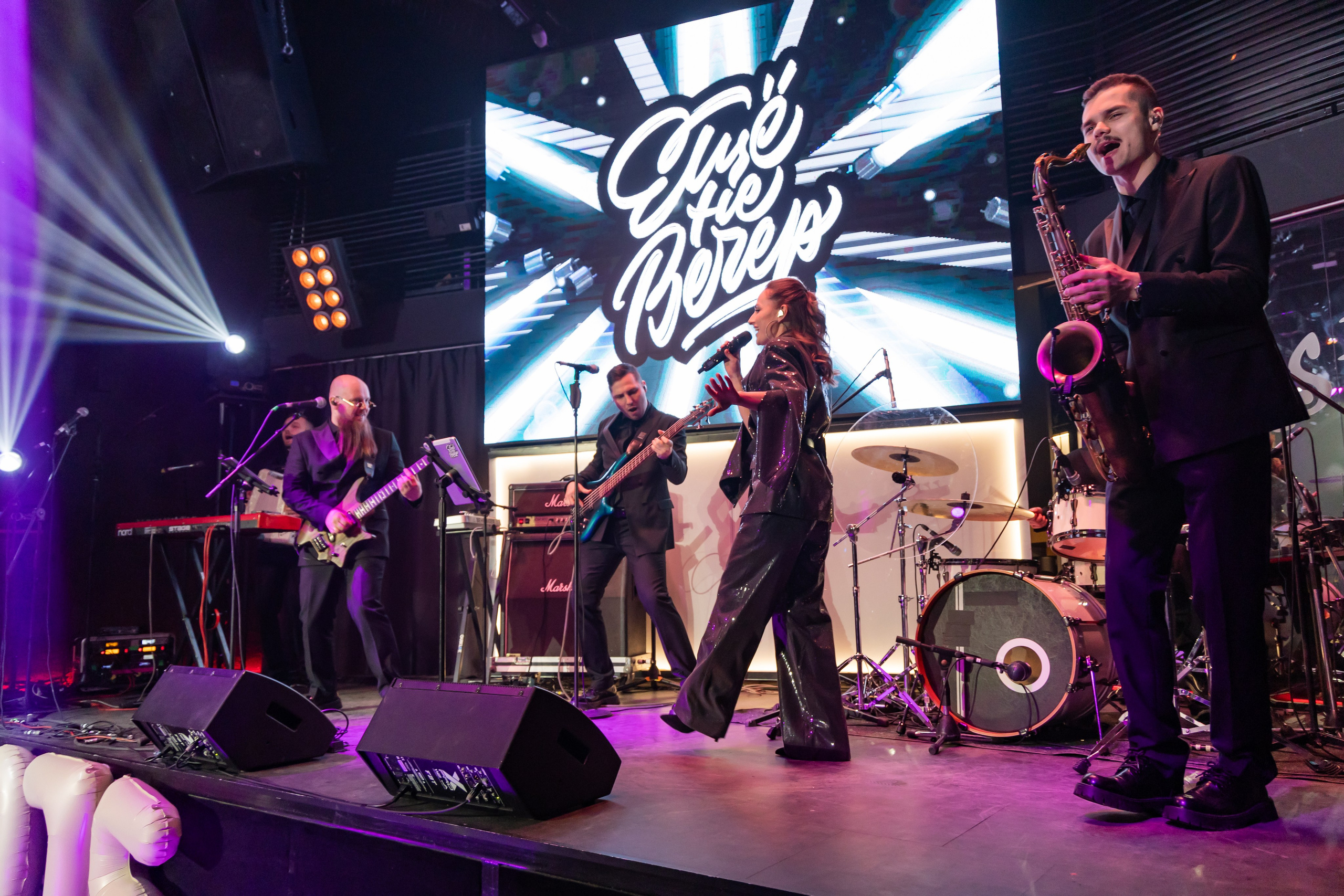 Кавер-группа «Ещё не вечер». Фотограф в Нижнем Новгороде, Дзержинске Олеся Хозяева