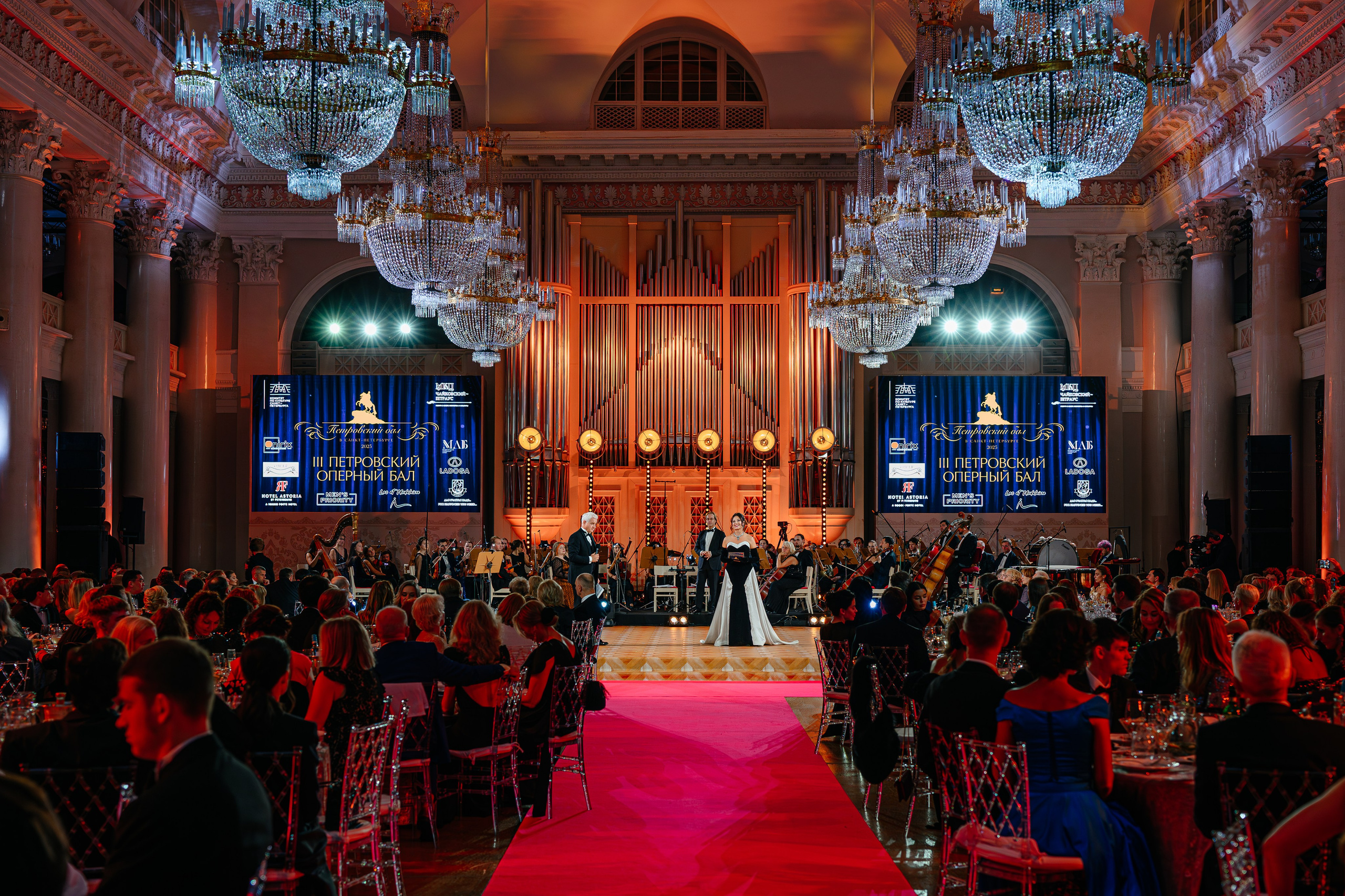 Петровский бал 2025. Коммерческий фотограф в Санкт-Петербурге Анна Кобзарь