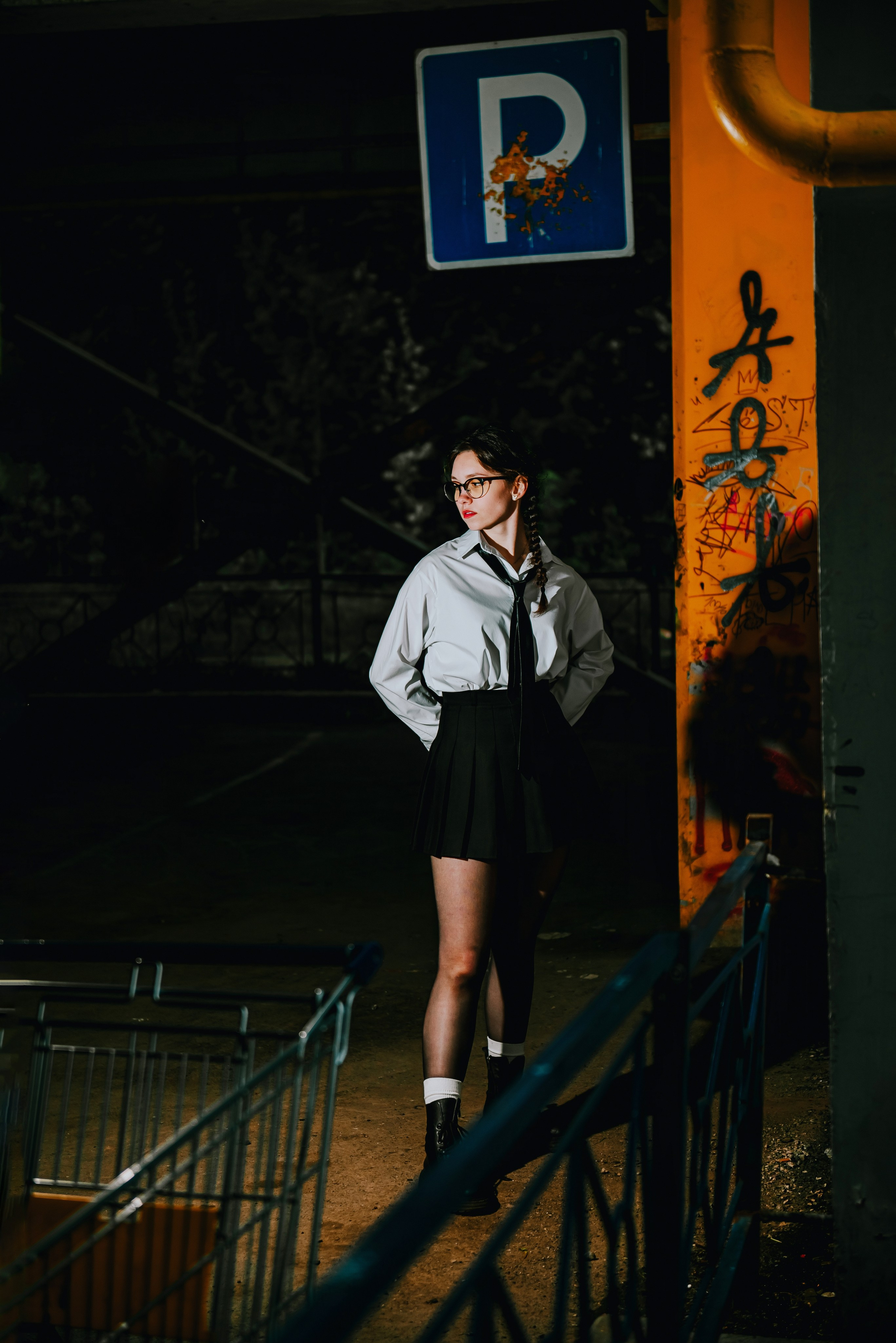 Фотосессия на парковке Лента Кемерово