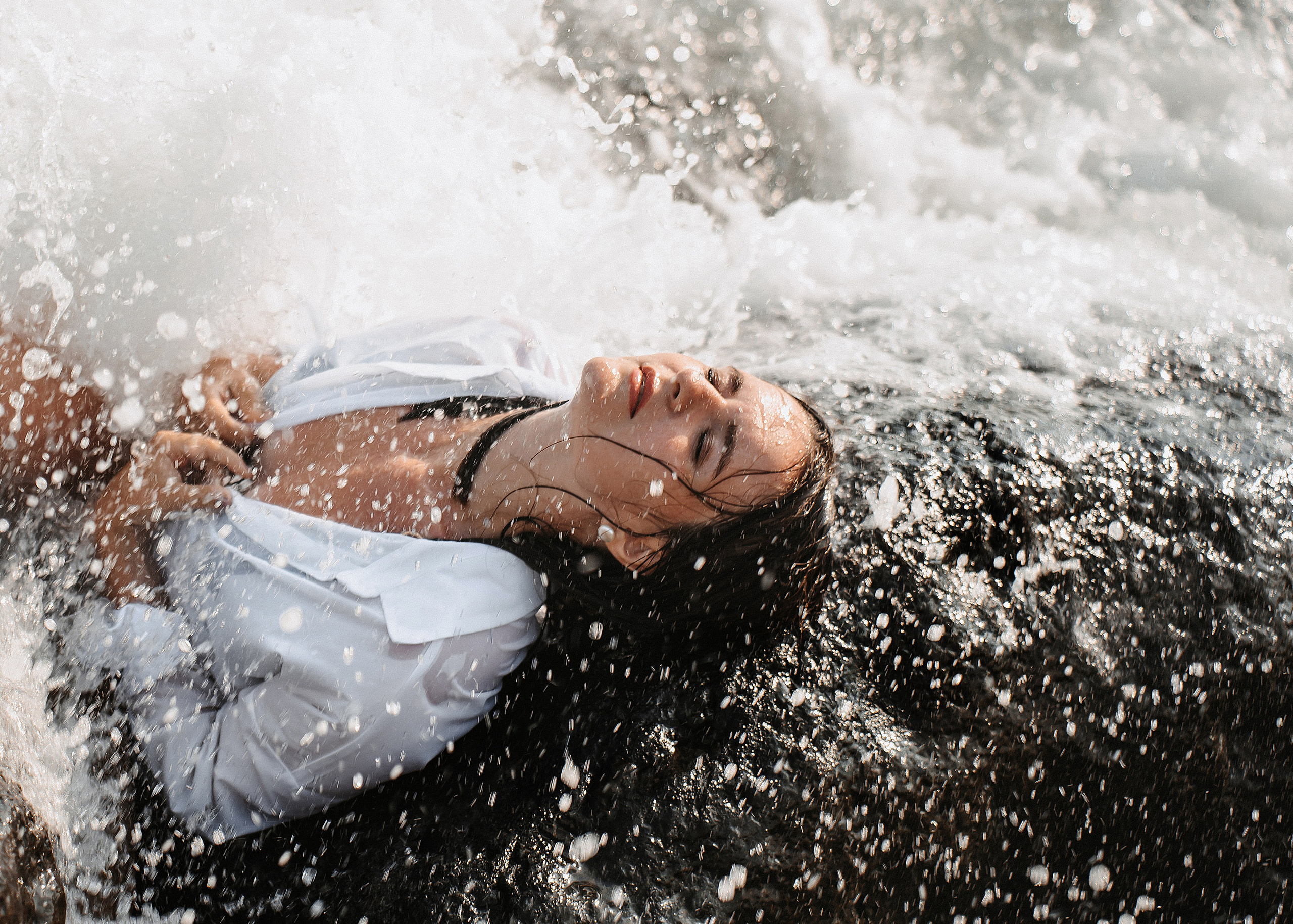 Девушка на пляже. Фотография Алины Бернд