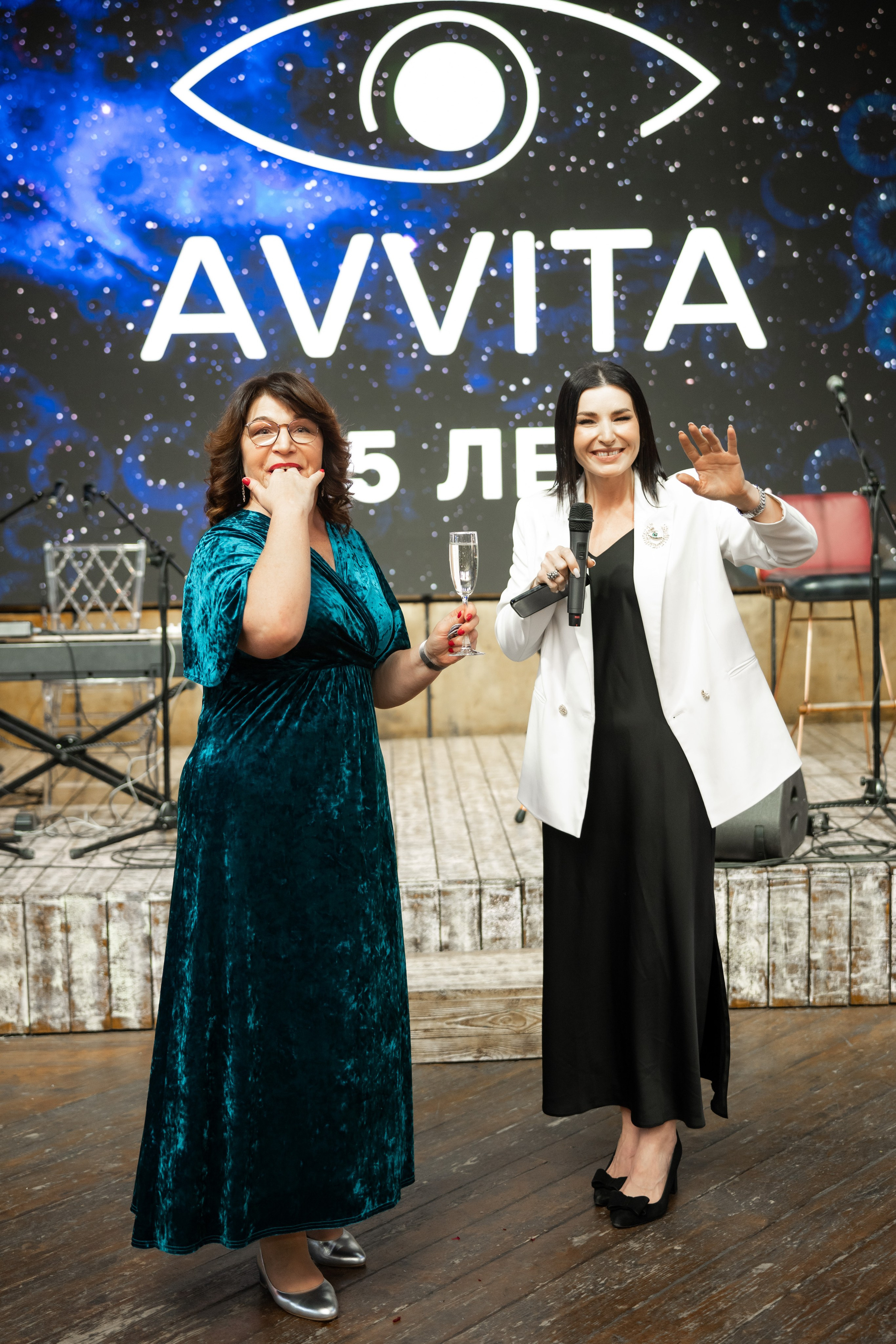 Аввита 25 лет День рождения компании 100+ человек. Репортажный фотограф Сергей Дроздов