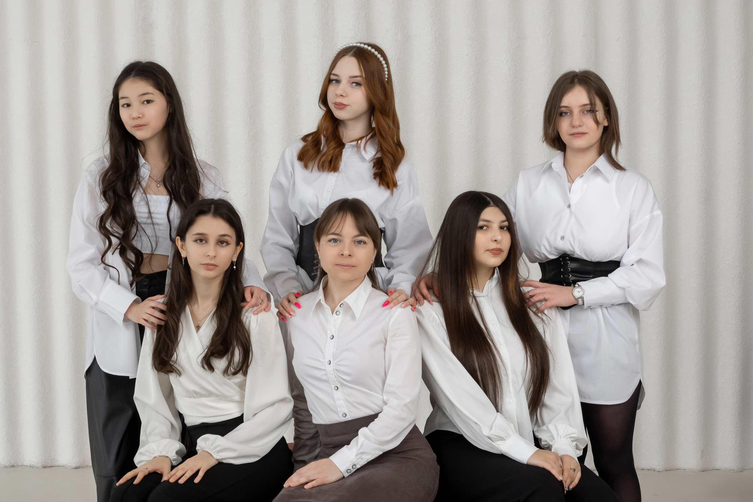 Студийная фотосессия на выпускной альбом. Ольга Плаксина фотограф в Саратове