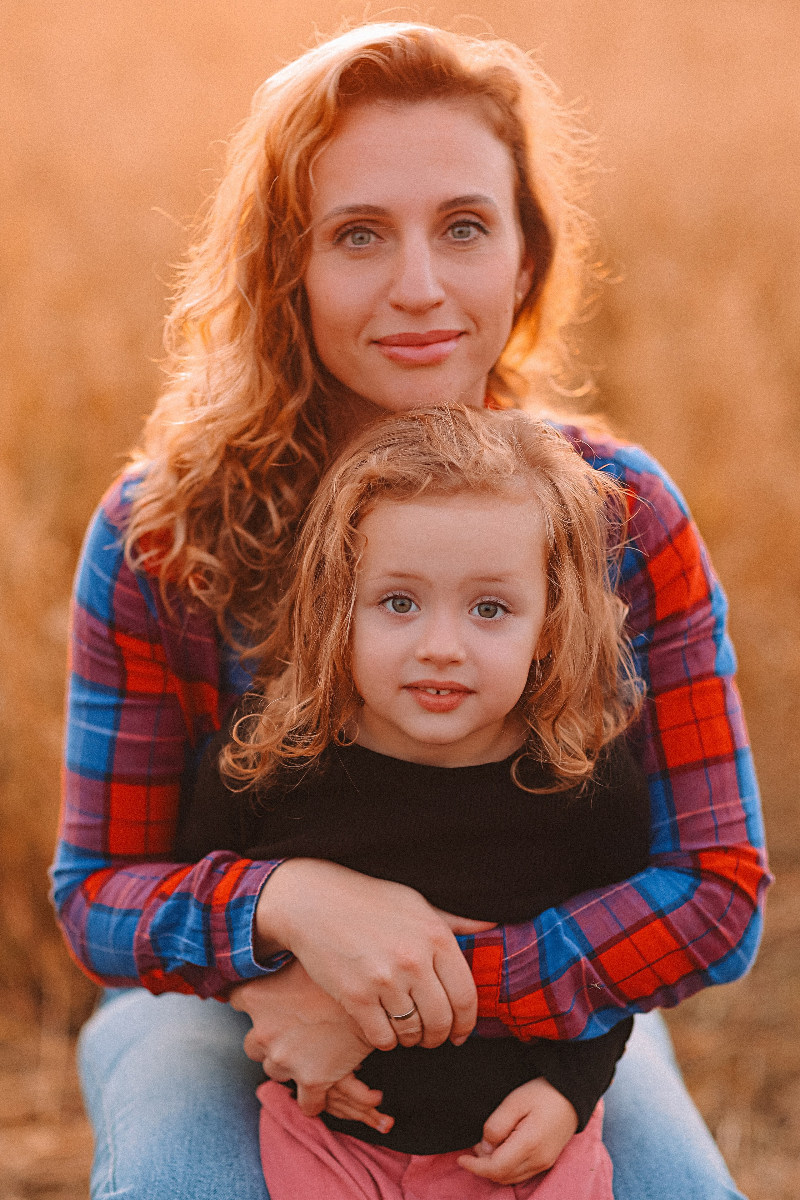 Поле. Семейный фотограф Тюмень, фотограф на роды Салмина Мария