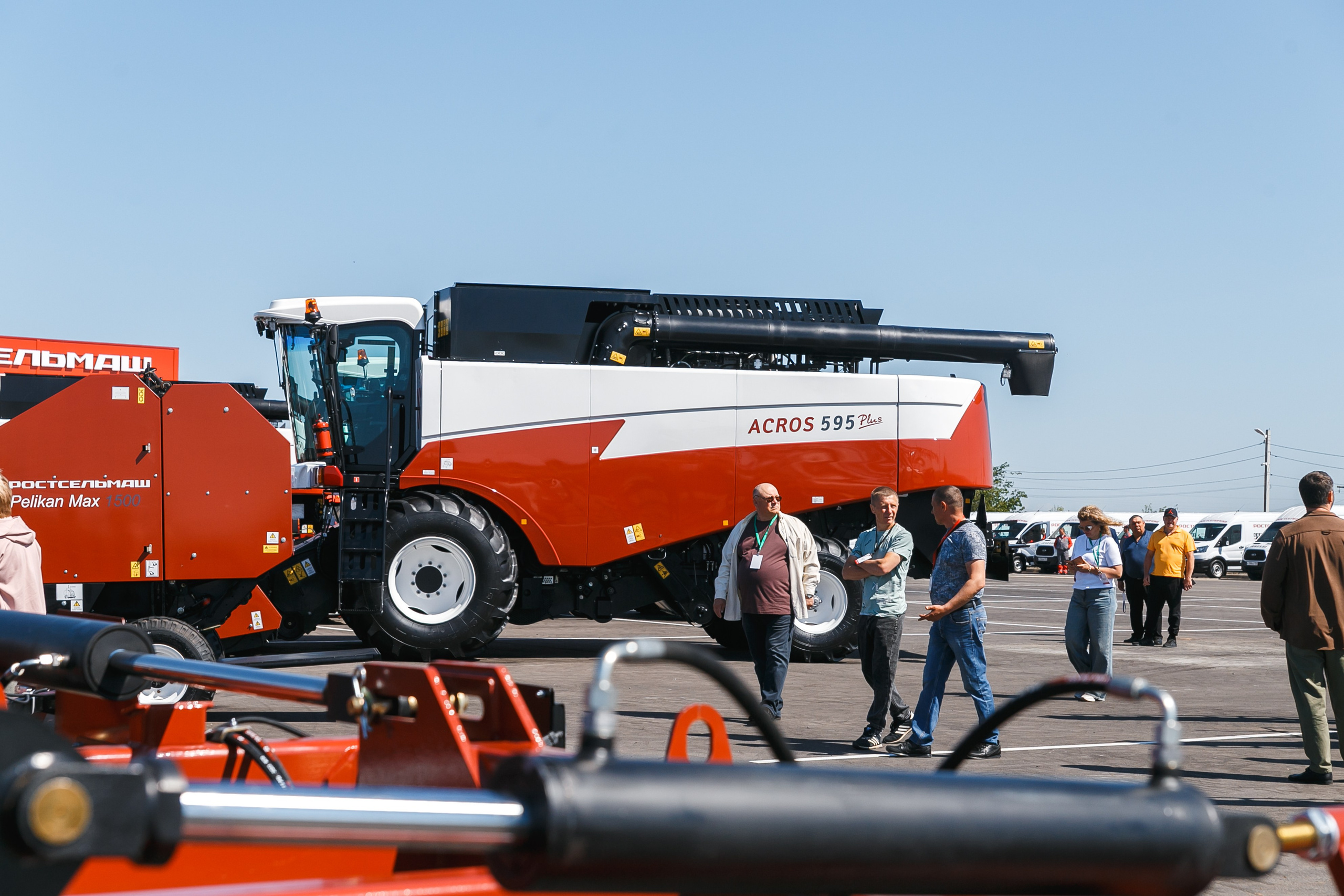 Открытие дилерского центра Ростсельмаш. Событийный фотограф Максим Бескоровайновнов