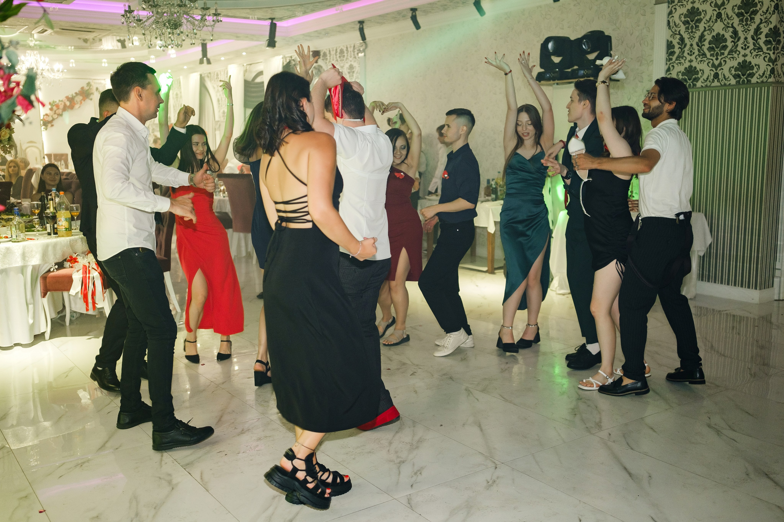 Михаил и Юлия. Свадебный фотограф | репортаж | праздники | крещение