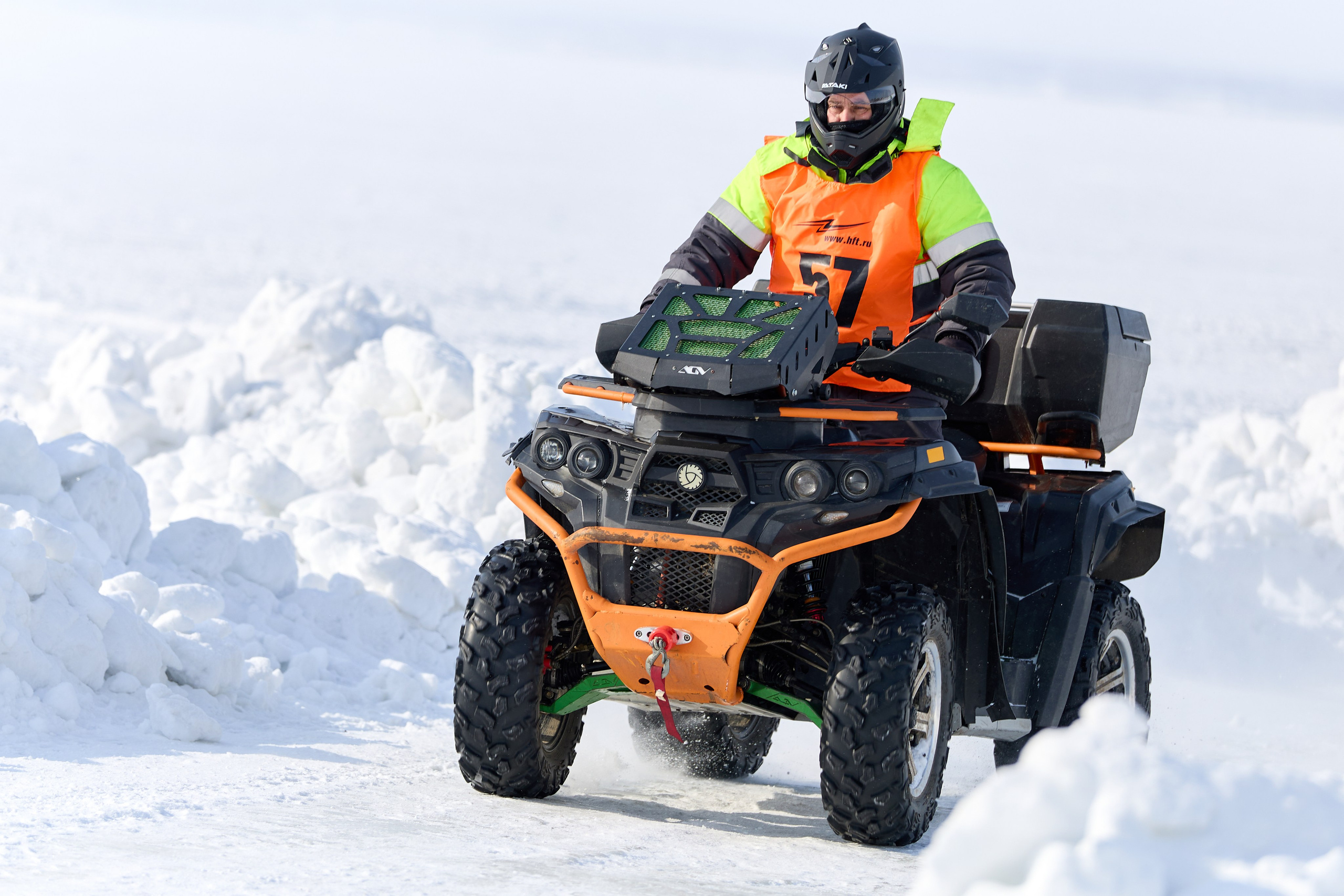 Топим Лёд — 2026. Соревнования на квадроциклах. Фотограф в Новосибирске Алена Скокова