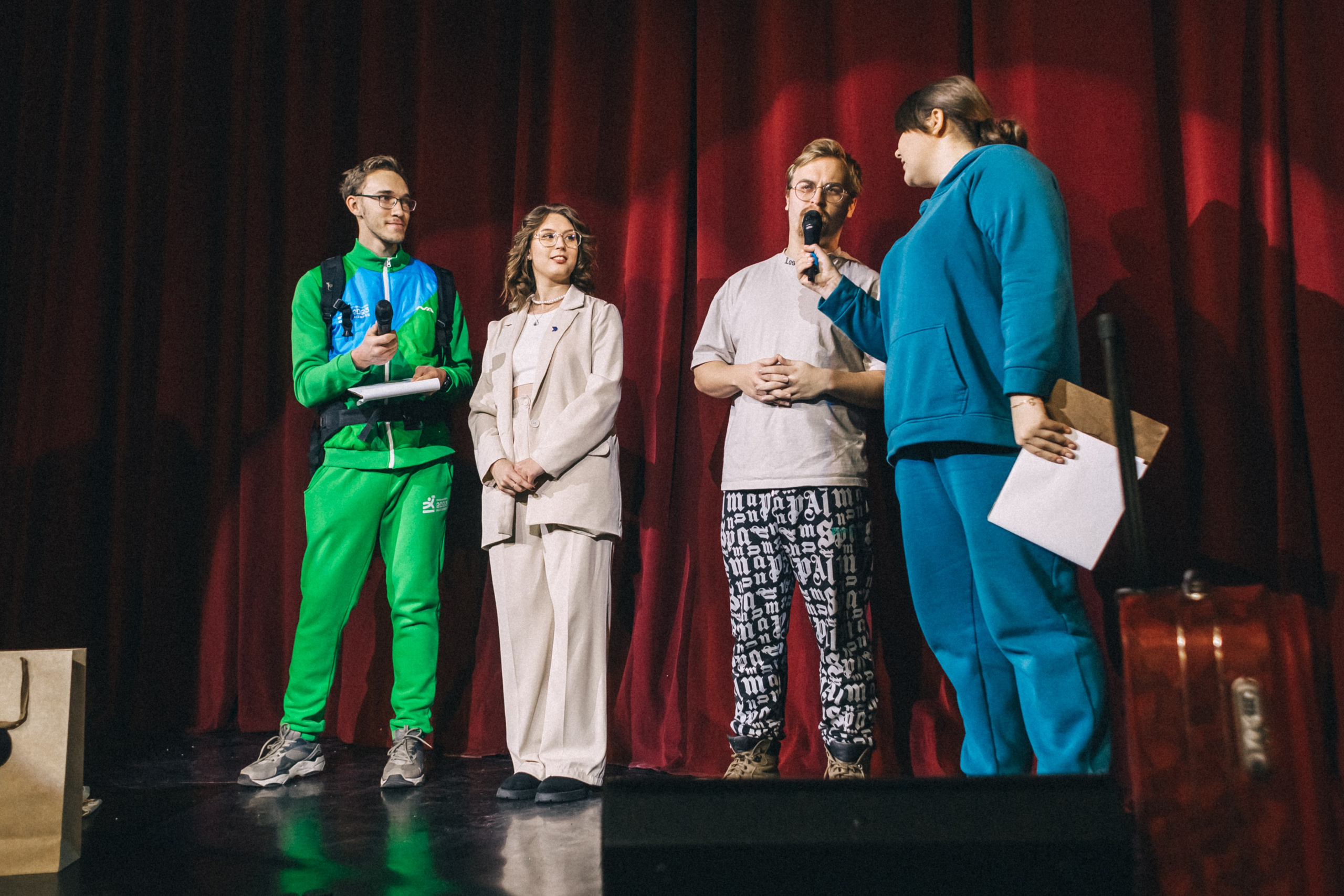 Первый снег — ИФИЯМ «Снежный ком». Фотограф Кемерово | Сергей