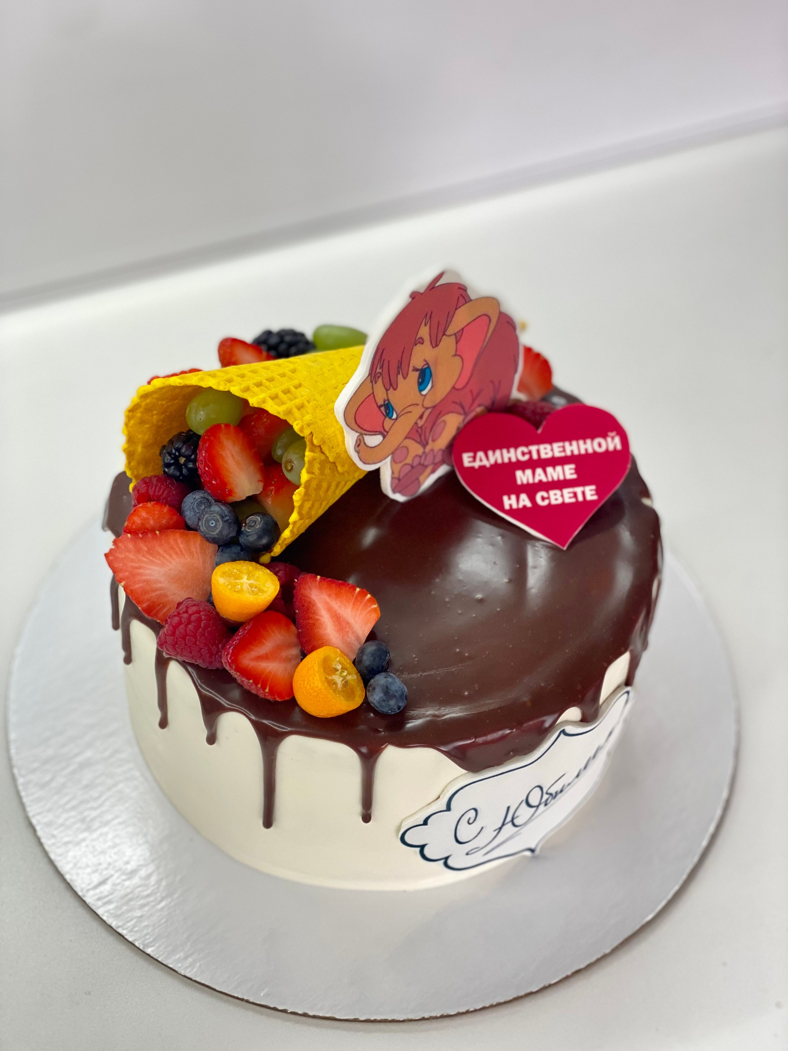 Торты. Katyasugarsugar капкейки, зефир, торты Москва