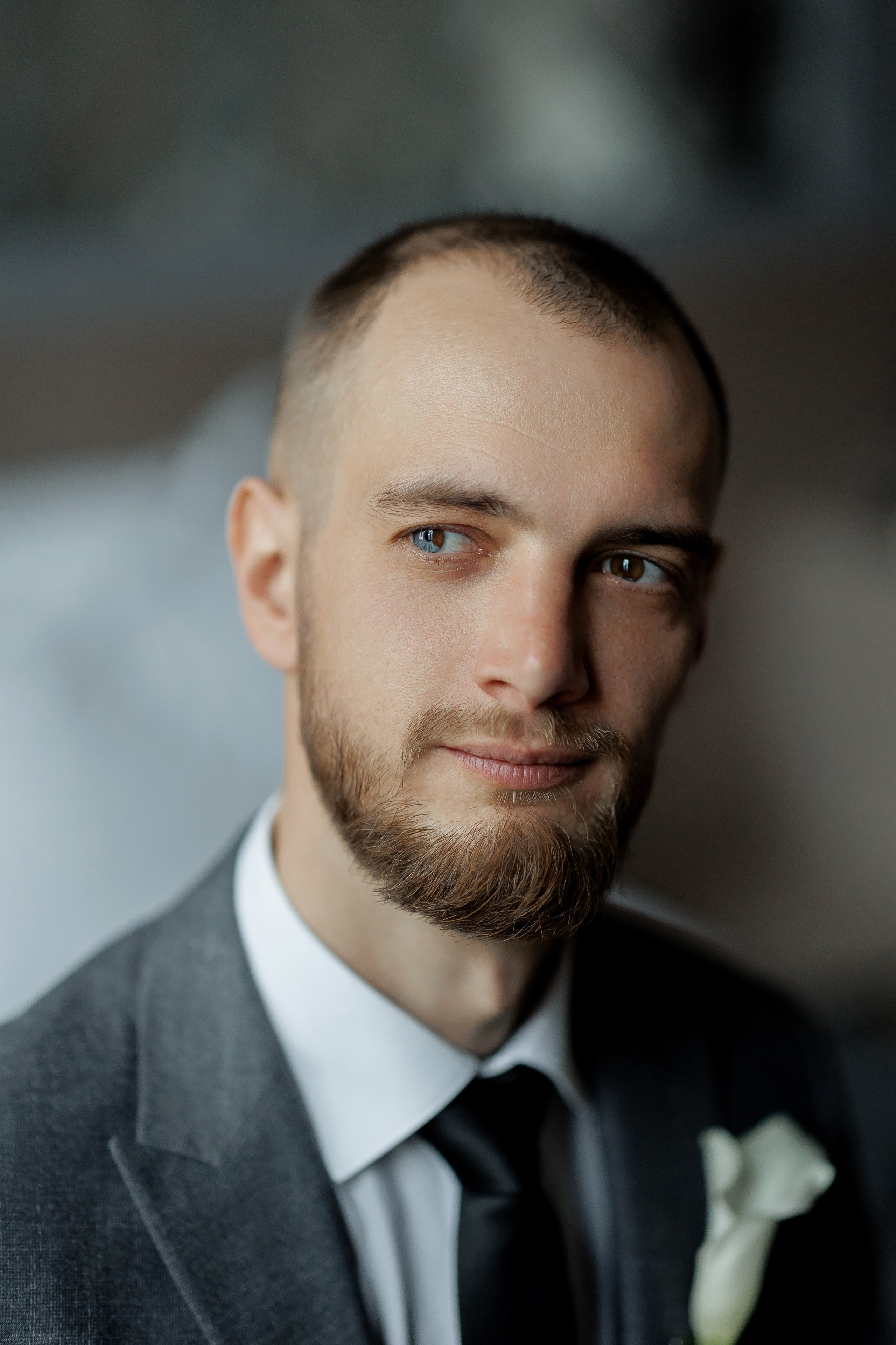 Свадебная фотосессия в отеле в Москве. Свадебный фотограф в Москве Дарья Олендарёва