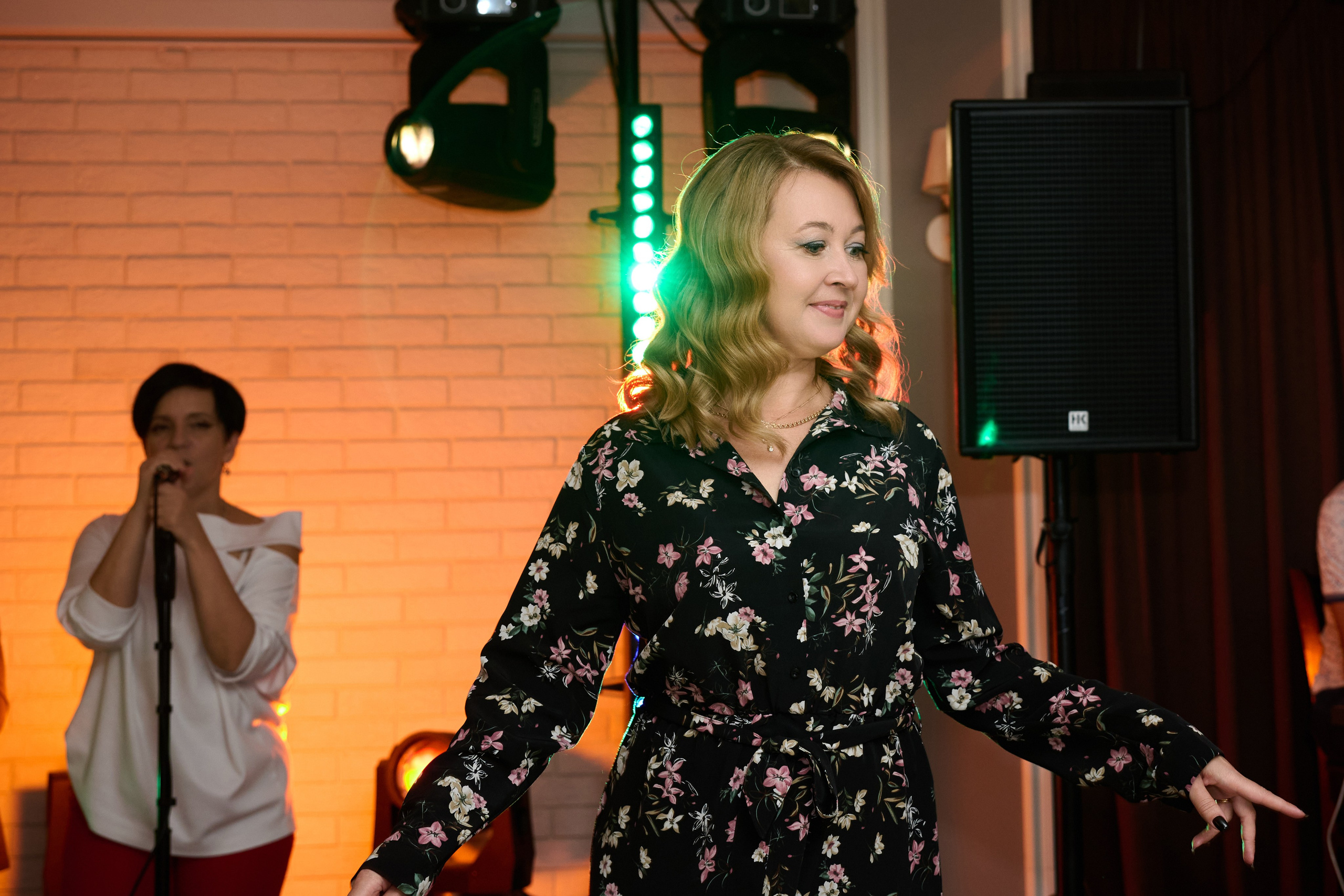 Фотосъемка юбилея Валентины. Профессиональный фотограф Старый Оскол, Губкин — свадьба, венчание, крещение, юбилей и день рождения