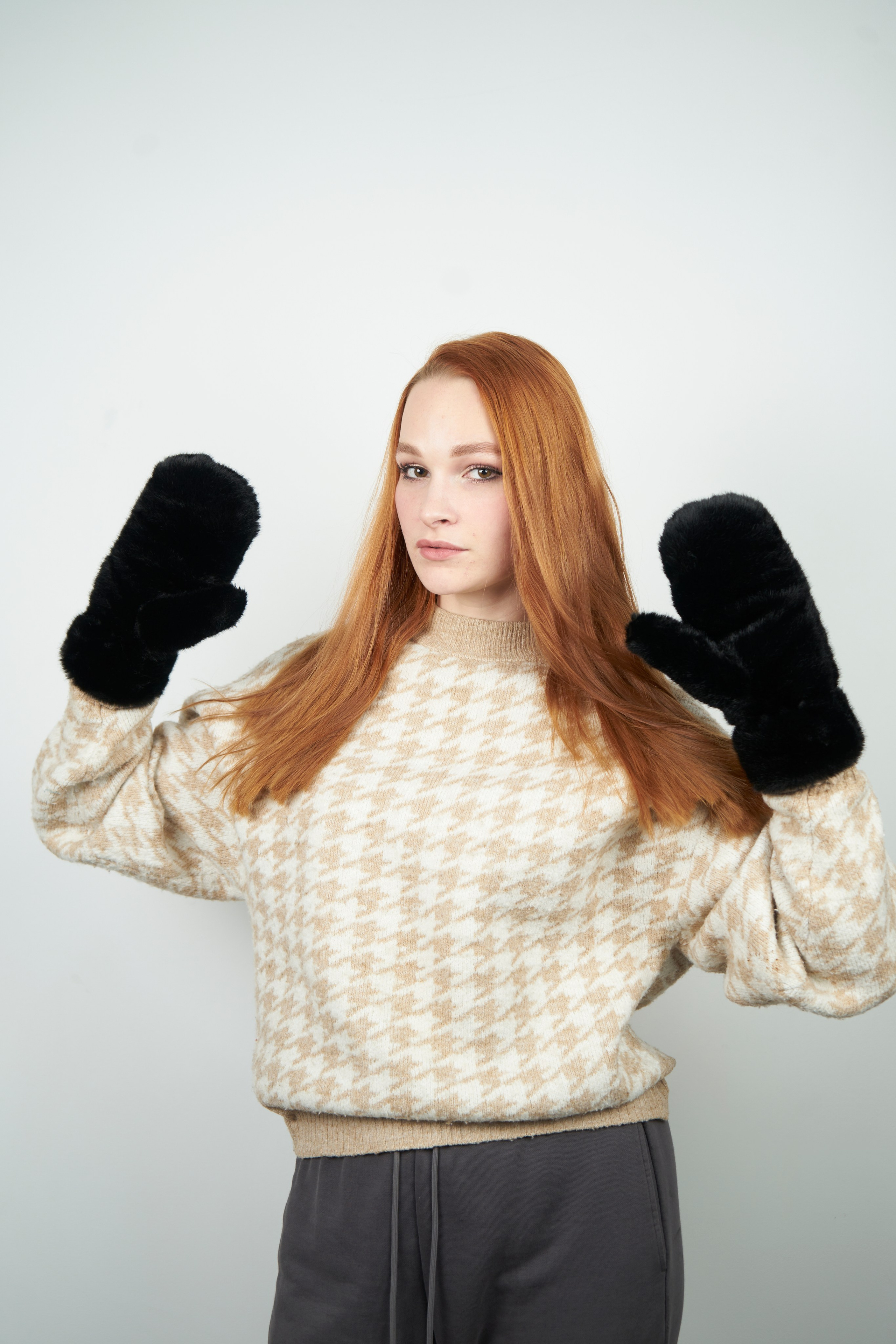 Перчатки. Концептуальный фотограф Шлыкова Ольга