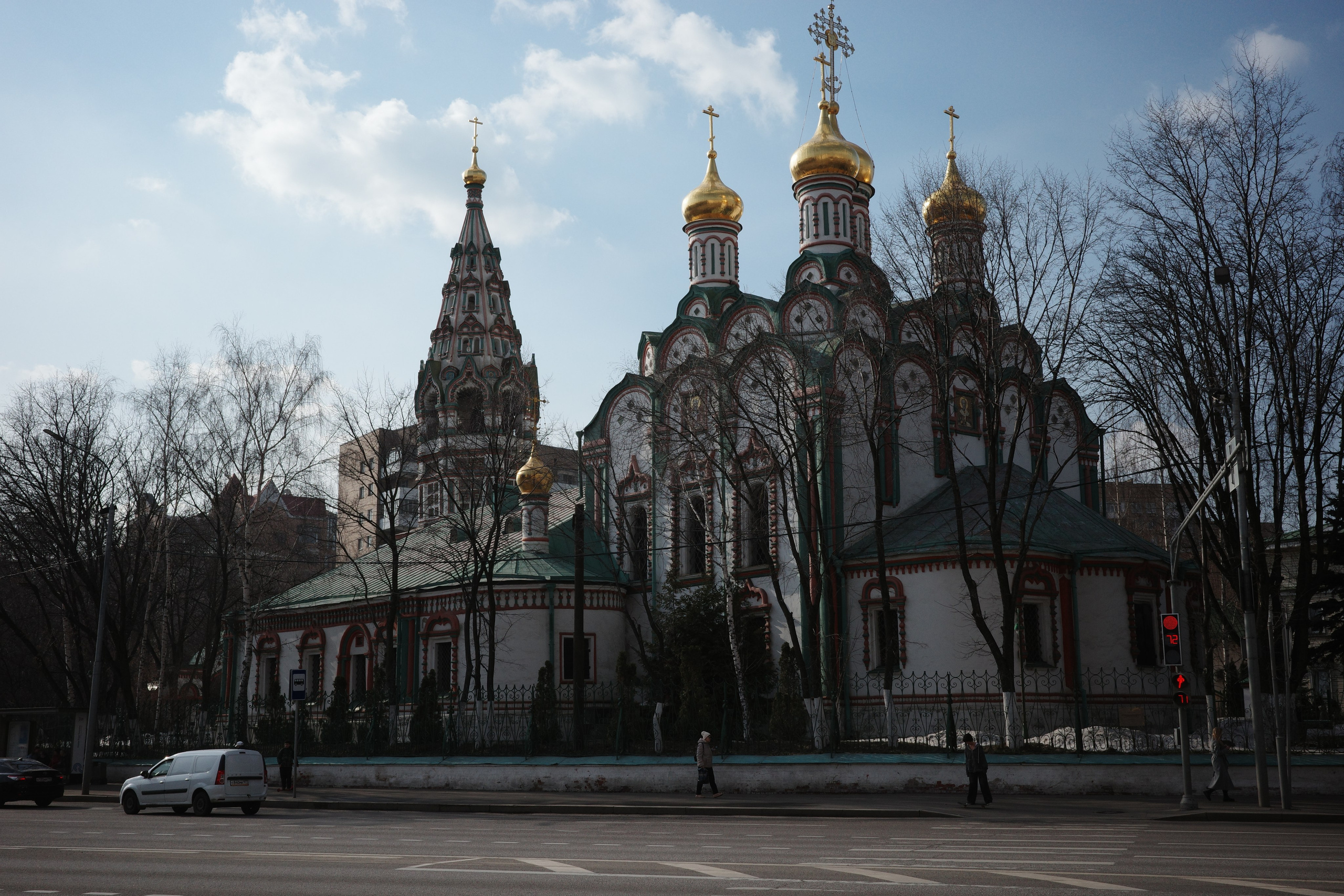 #45: Фрунзенская набережная / март 2026. Проект «Фотокладовка»: блог уличной фотографии в формате street photo
