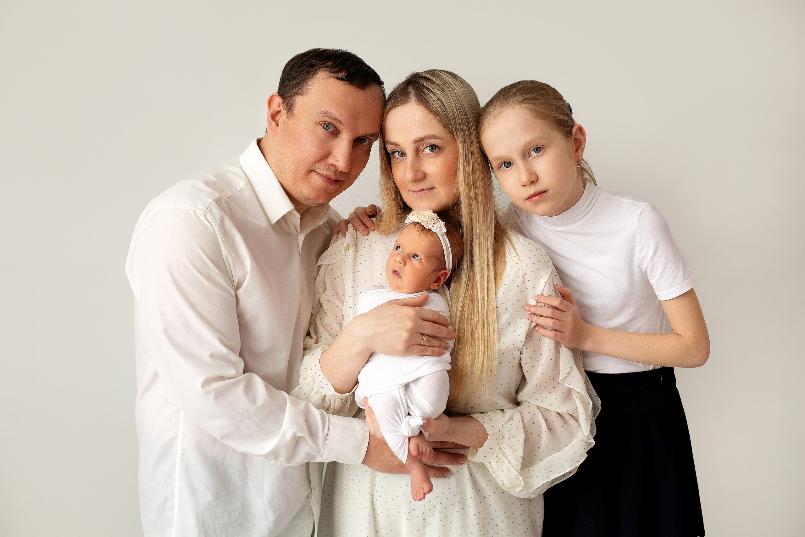 Новорожденные малыши. Семейный и детский фотограф в Омске Юлия Жукова