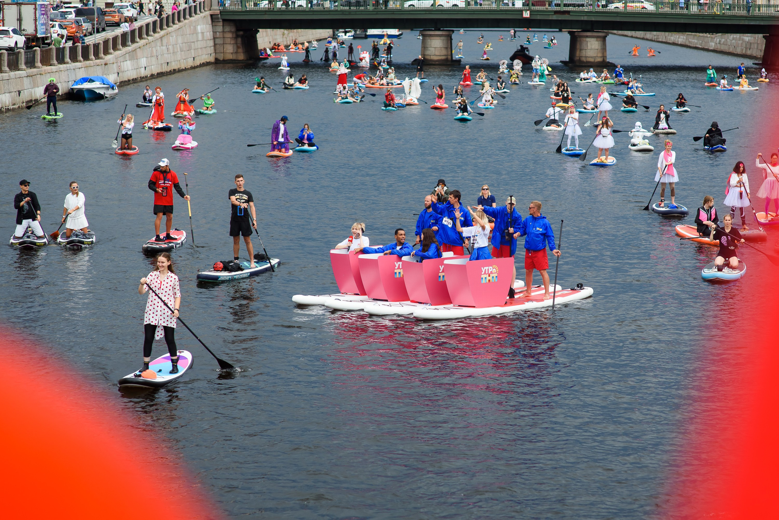 ТНТ Фонтанка SUP. Фотограф в Санкт-Петербурге — Эдуард Фазлетдинов | Репортаж, свадьбы, студия