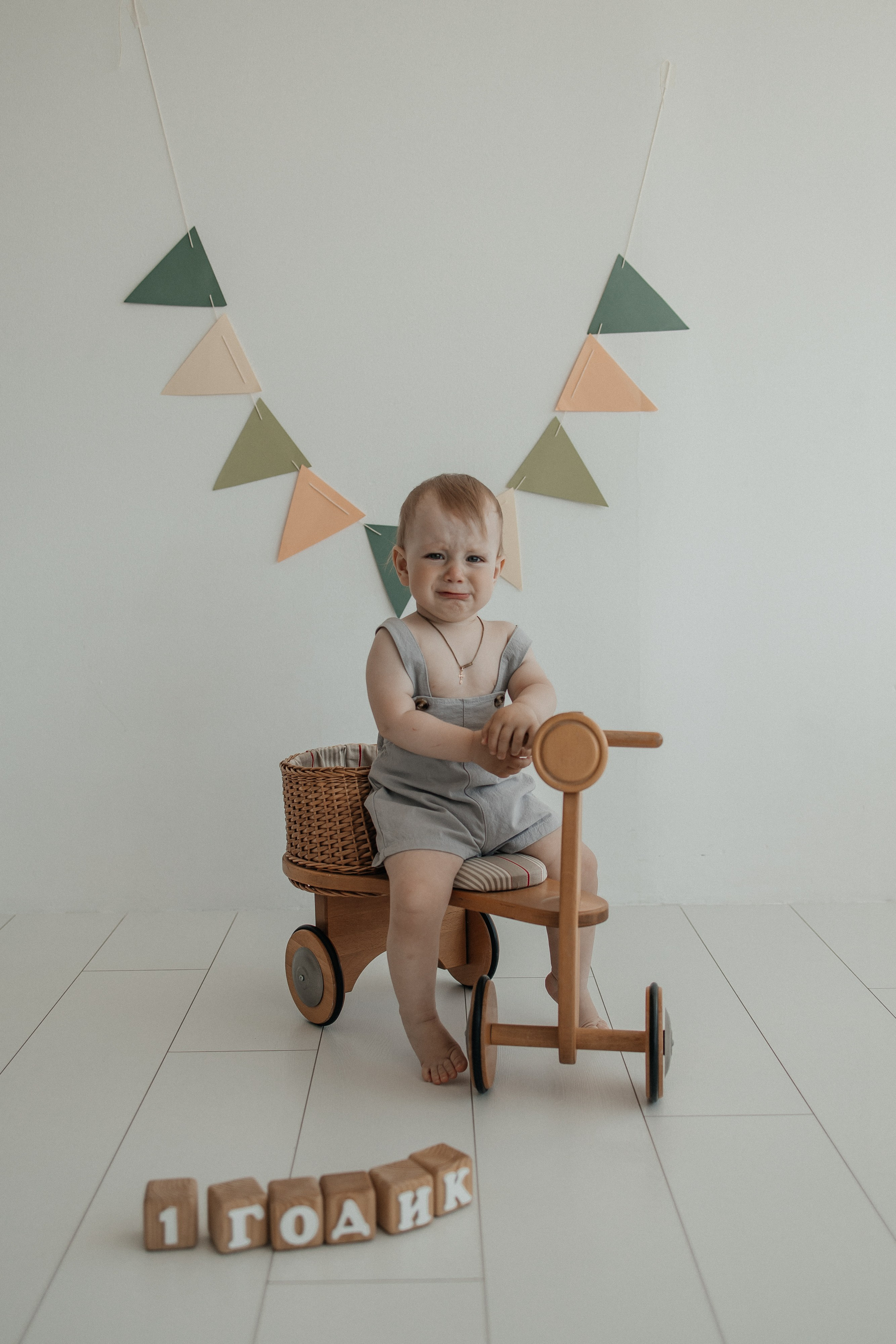 Фотосессия в честь годика ребенка в Казани. Первый годик