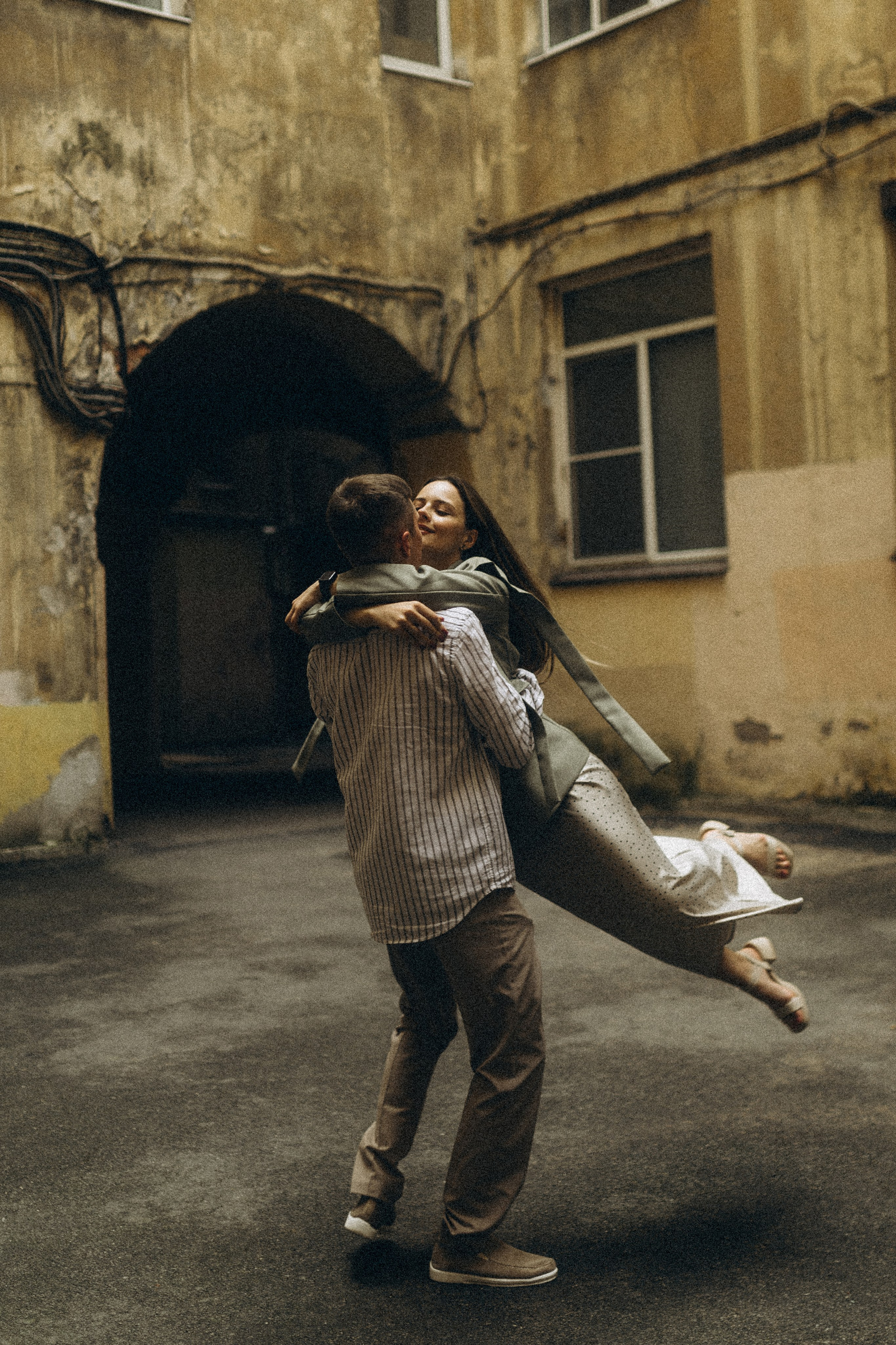 Улицы ждали именно нас. Фотограф в Санкт Петербурге Лара Великова