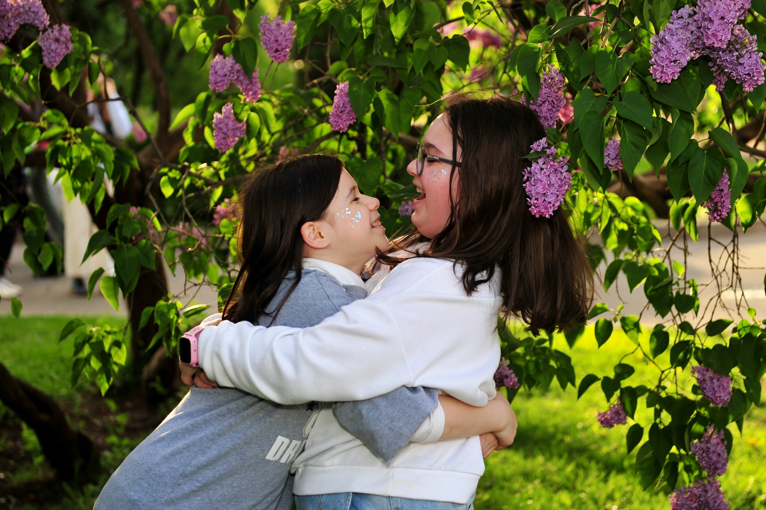 Выпускной для 4-го класса в Парке Горького на улице и в кафе. Свадебный и семейный фотограф в Москве Ирина Гончарова
