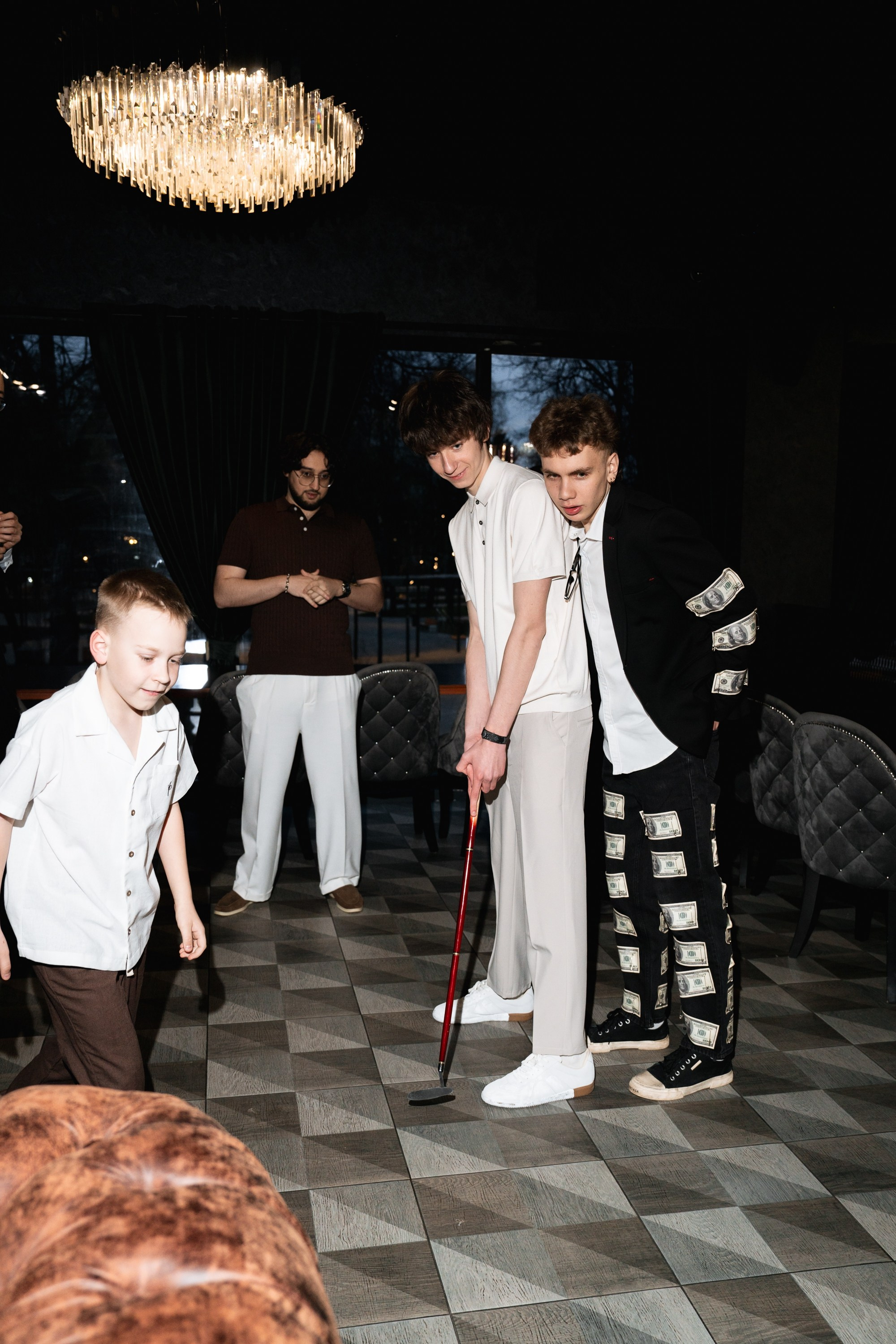 18 ЛЕТ. Женский портрет