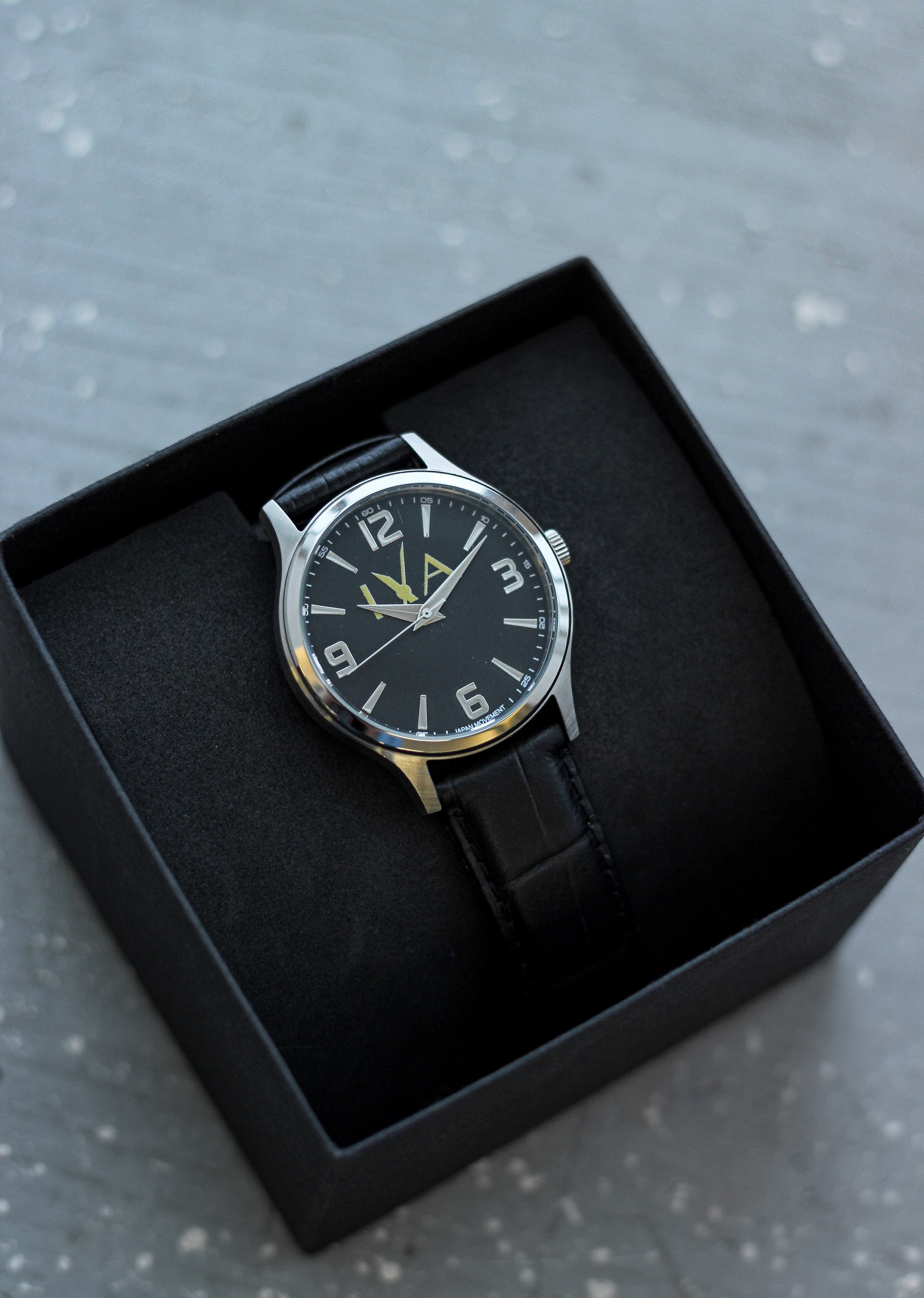 Часы IVA. Главная