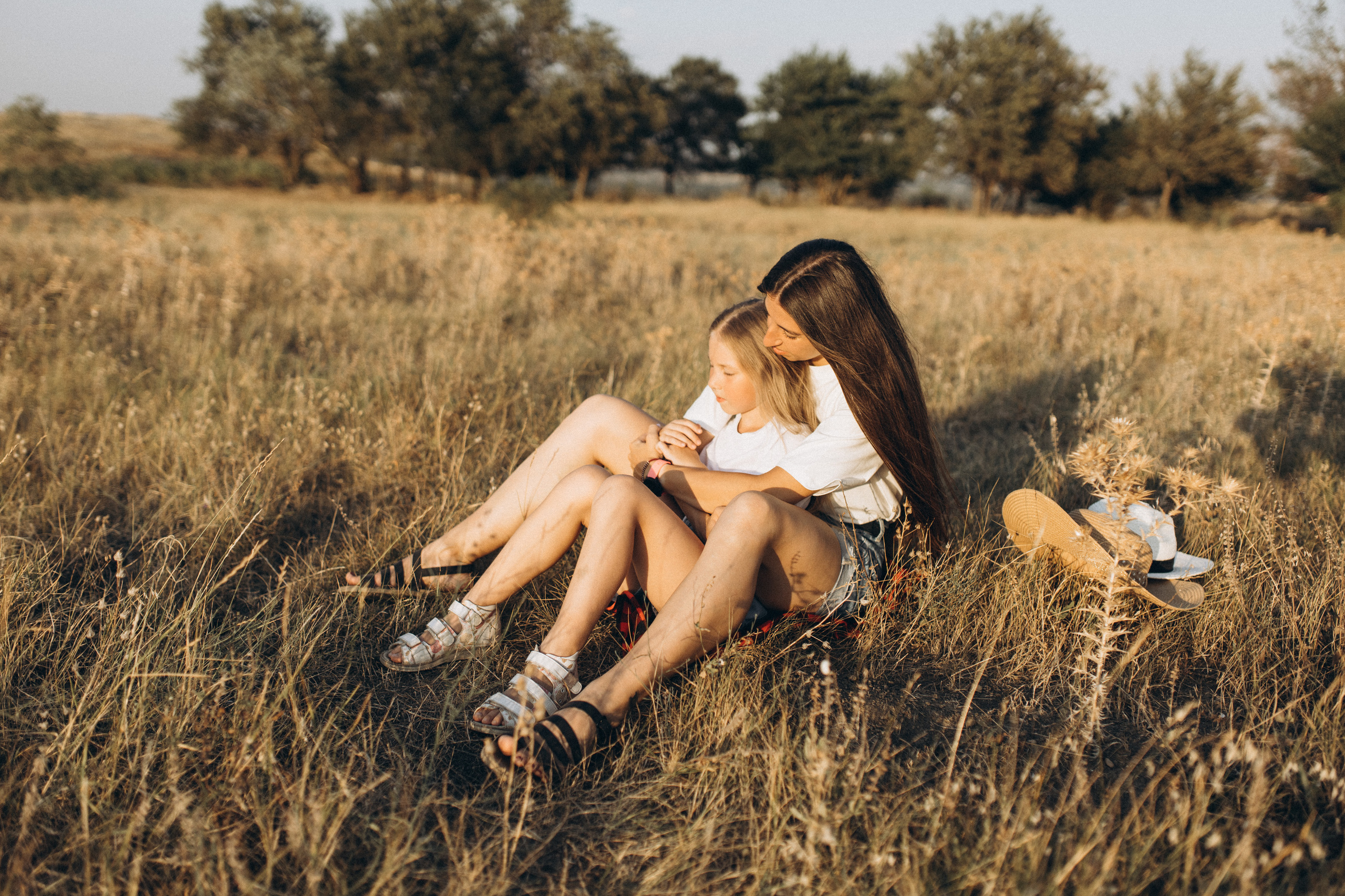 Фотосессия на закате Яна и Аня. Семейный, детский, свадебный фотограф в Георгиевске Дарья Домникова