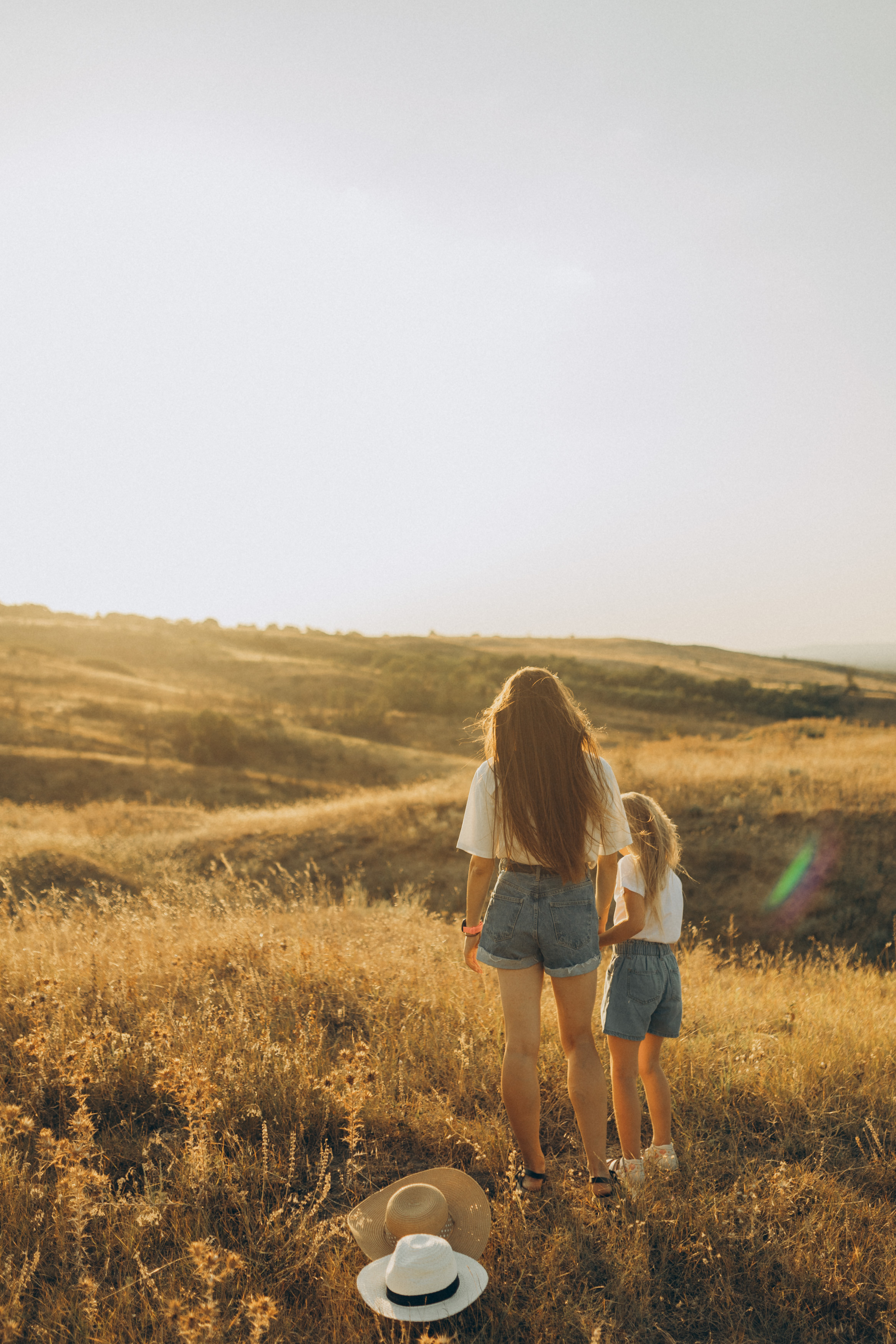 Фотосессия на закате Яна и Аня. Семейный, детский, свадебный фотограф в Георгиевске Дарья Домникова