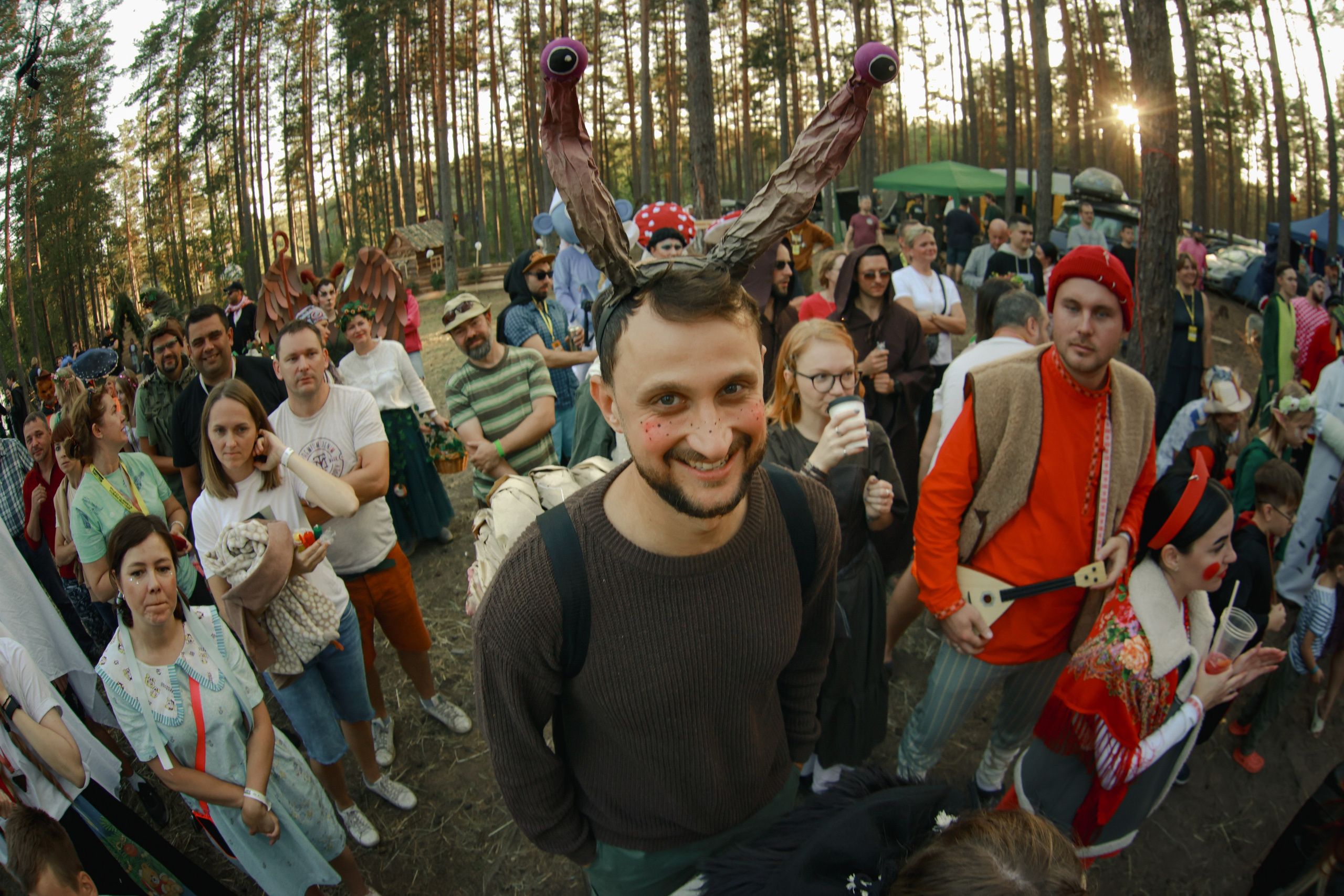 Фестиваль Hello Camper закрытие 2024. Репортажный и портретный фотограф в Санктпетербурге. Видиосъемка мероприятий в Санкт-Петербурге