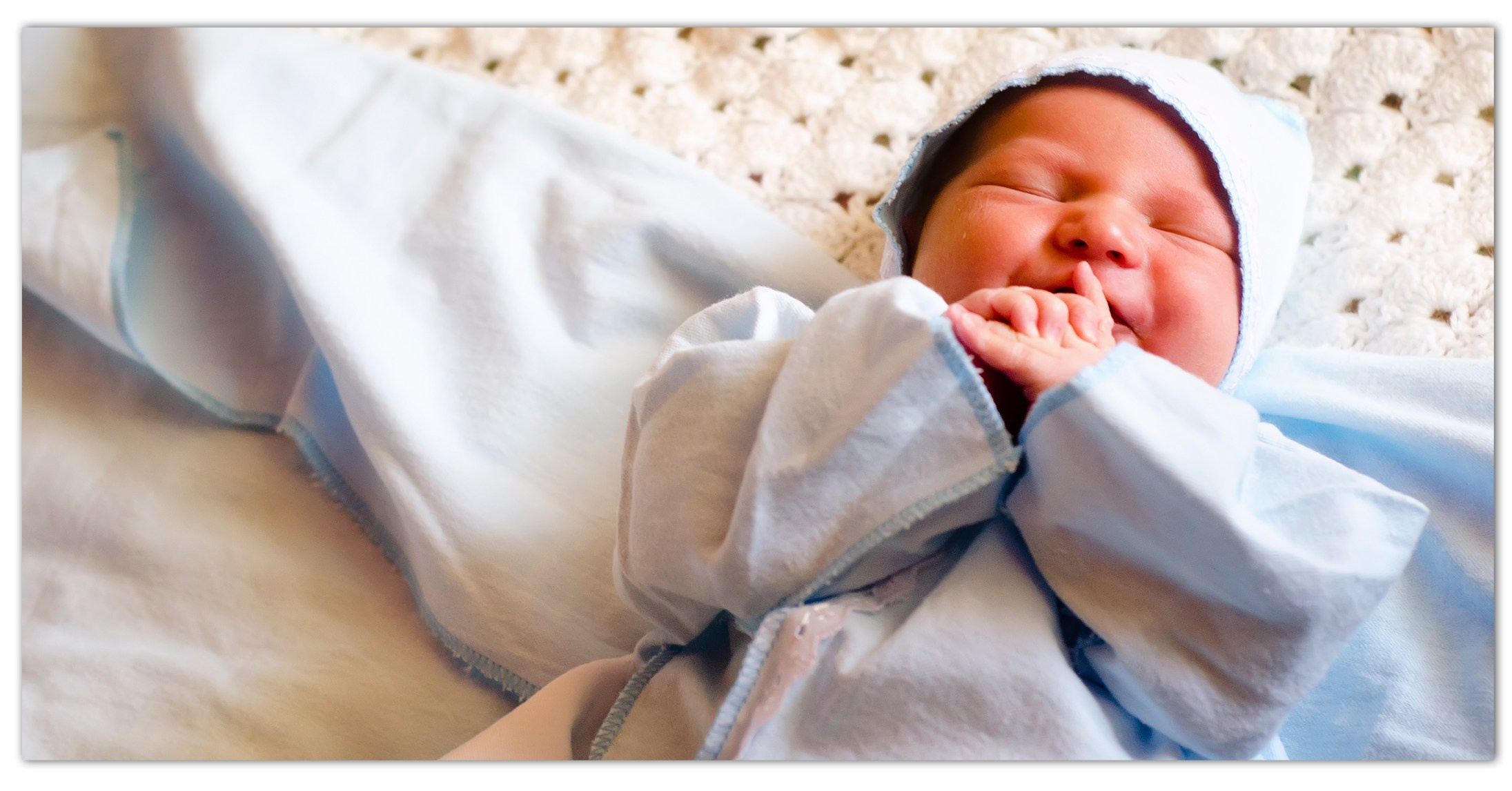 Выписка из роддома. Фотосъемка дома. Детский и семейный фотограф в Кирове Аня Шутова