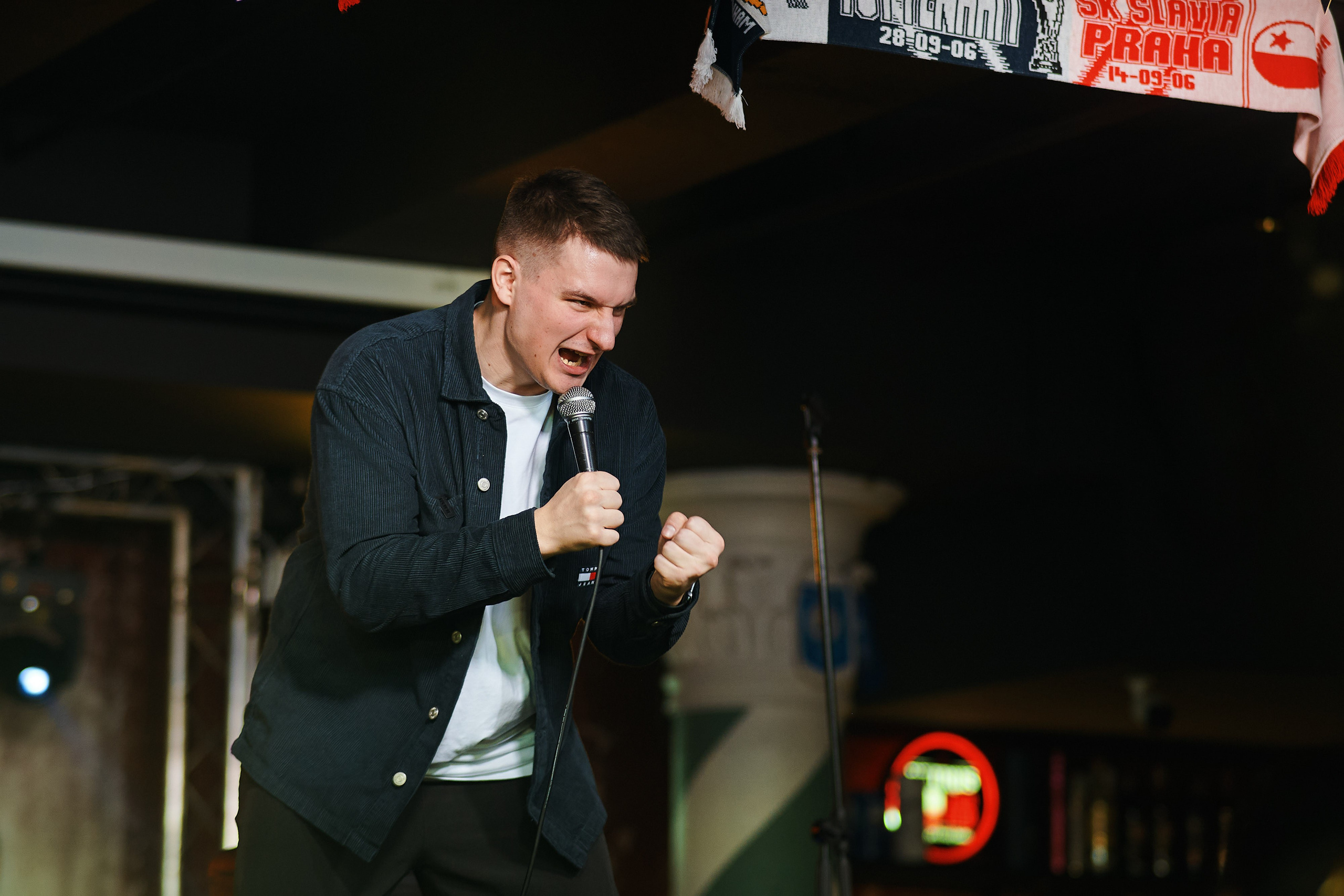 Импровизация с залом. Главная