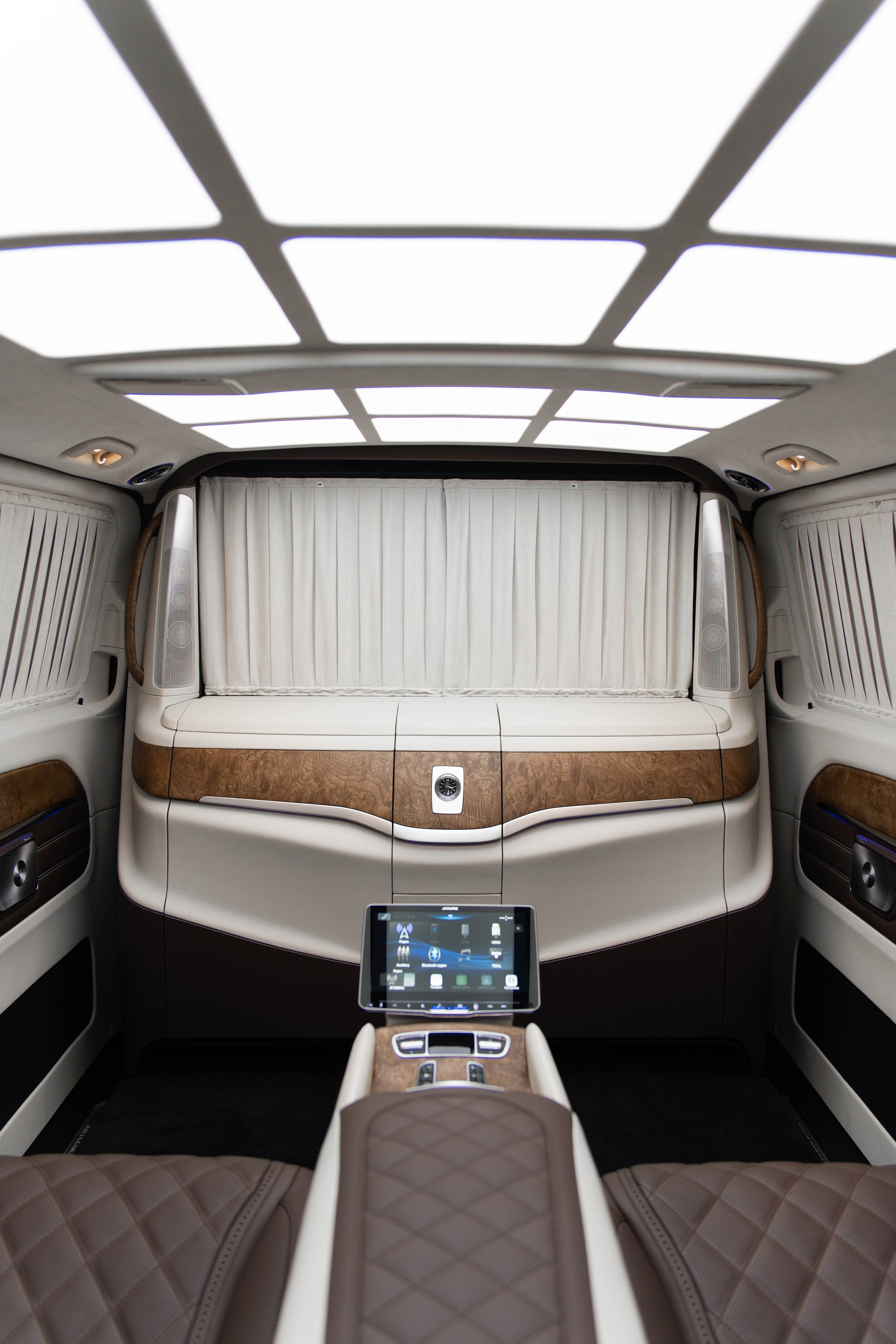 Mercedes-Benz V-Class. Автомобильный фотограф Светлана Усова