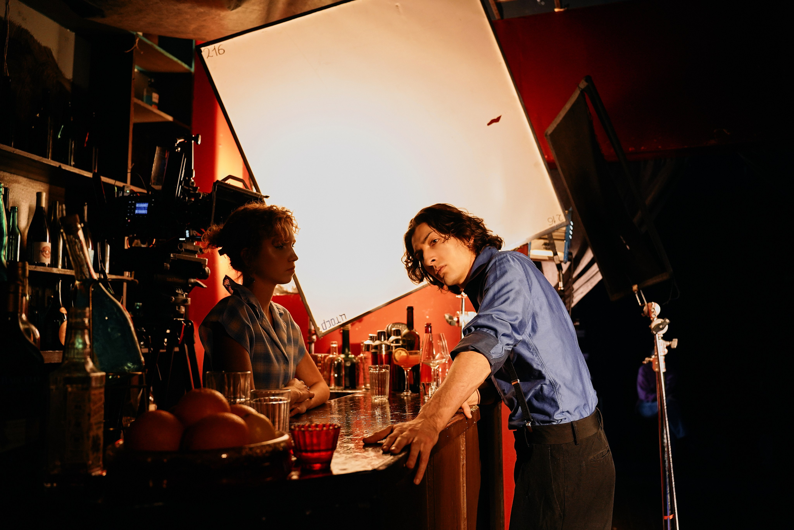 БЭКИ со съемок. Фотограф