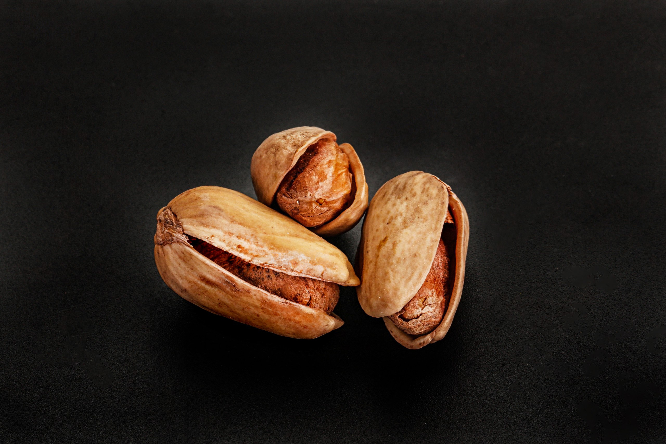 Съемка орехов и сухофрктов. Фуд-фотограф Андрей Старостин — съемка еды в Москве. 9000 руб. в час