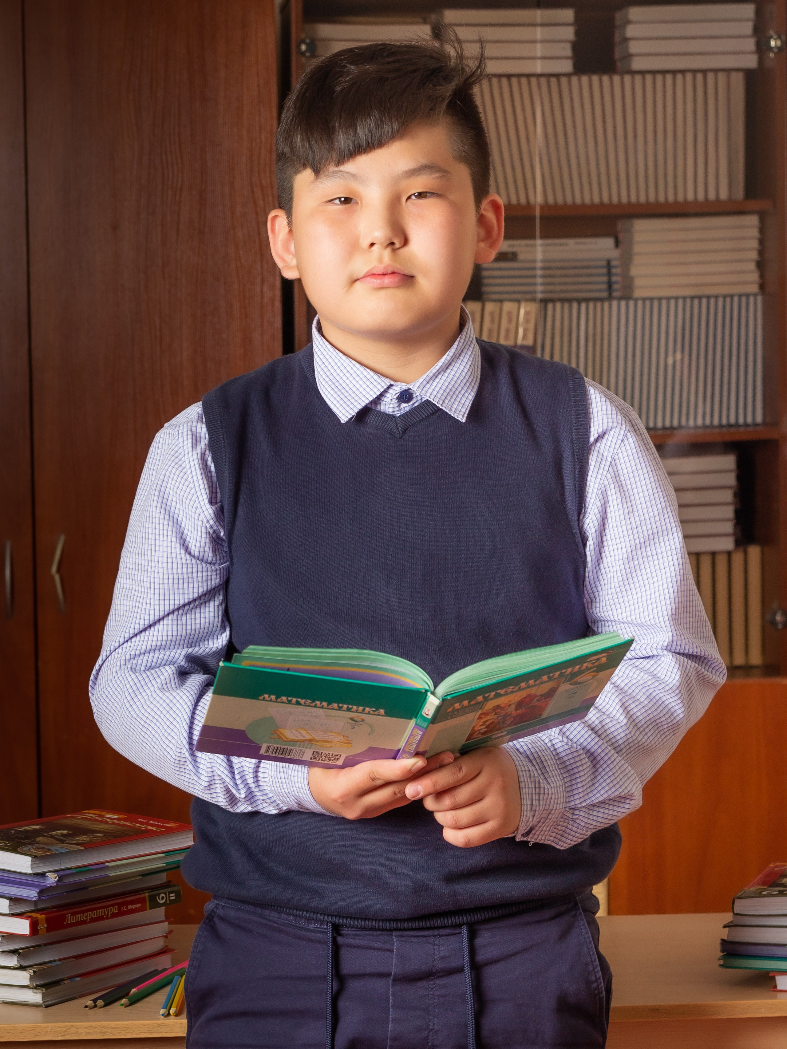 Школьная фотосъëмка. Александр Стряпунин — предметный фотограф в Улан-Удэ