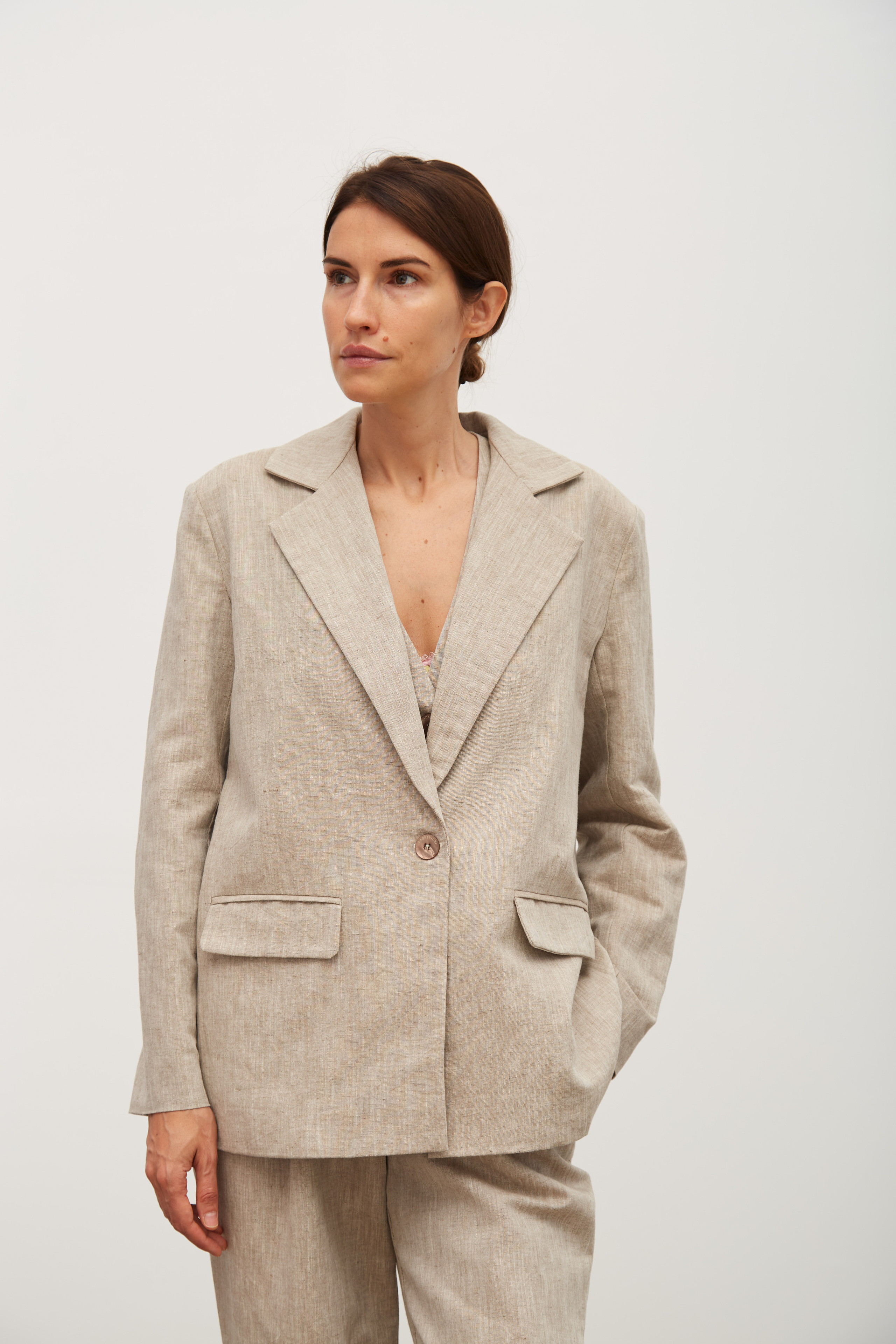 Каталог для бренда Radkevichi. Fashion фотограф в Москве Ксения Чупрунова