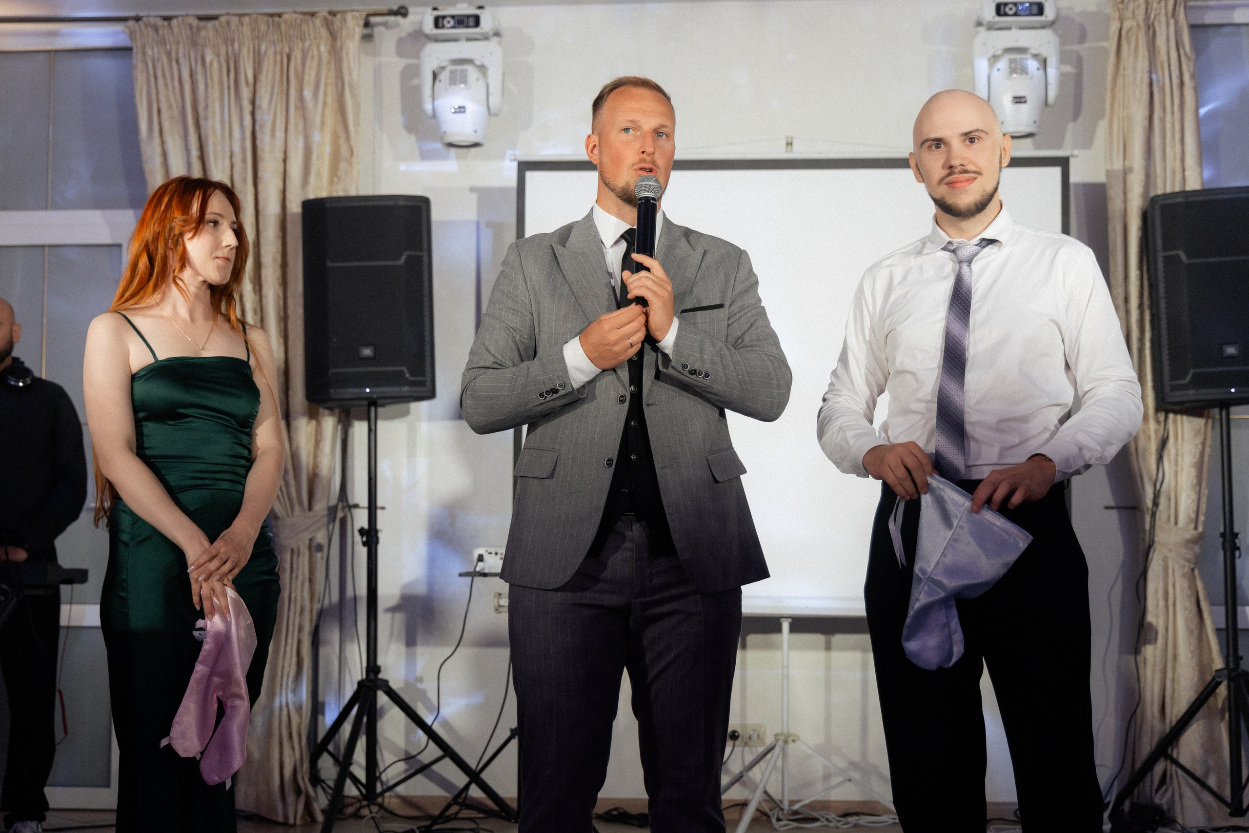 Свадебная фотосессия Анастасии и Игоря в Усадьбе Легенда. Свадебный фотограф в Минске/Беларуси Сергей Спиридонов