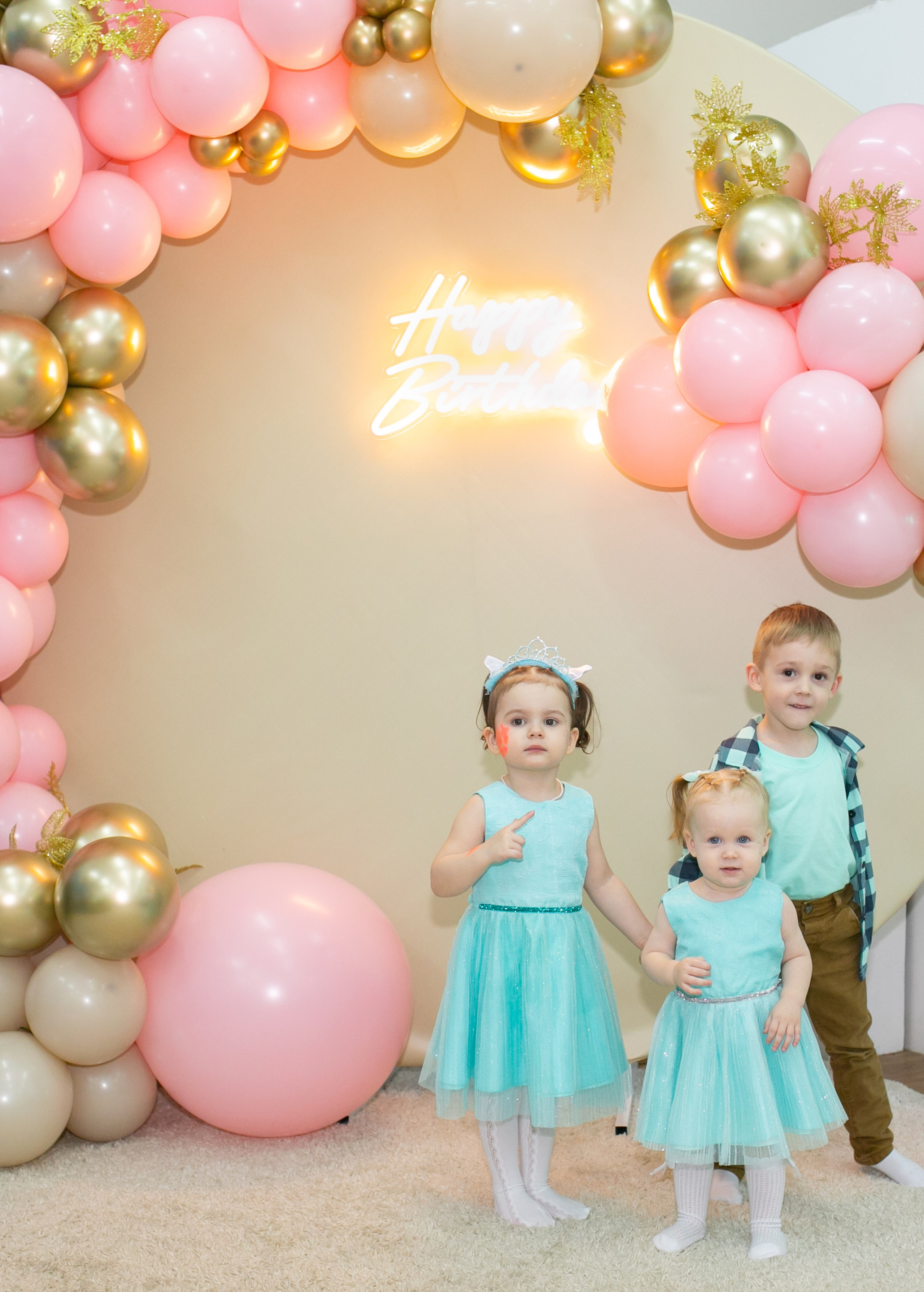 Праздники. Фотограф новорожденных и семейный фотограф НСО г. Бердск Марина Львова