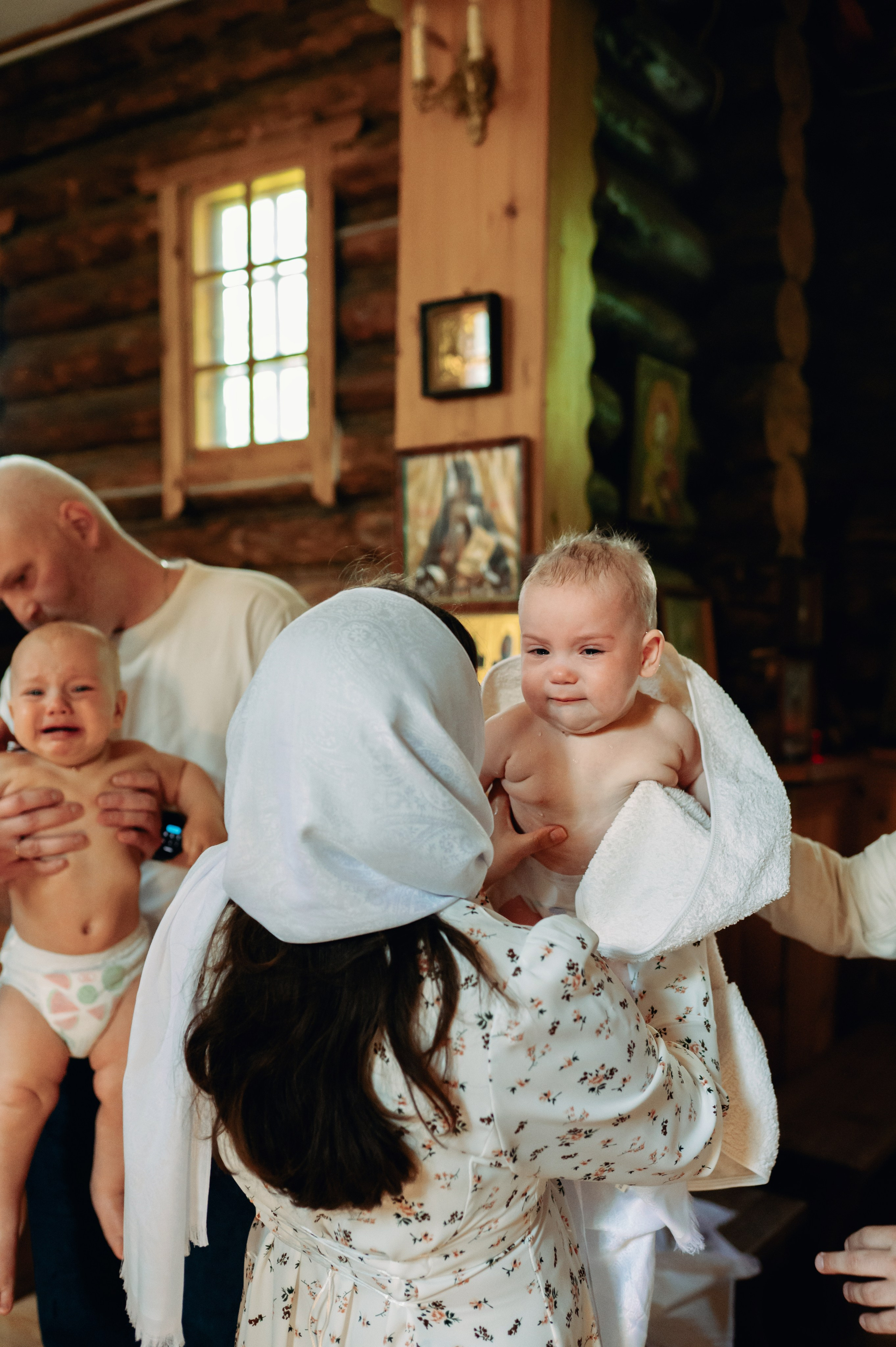 Фотосессия крещения детей. Фотограф в Кирове Инна Софронова